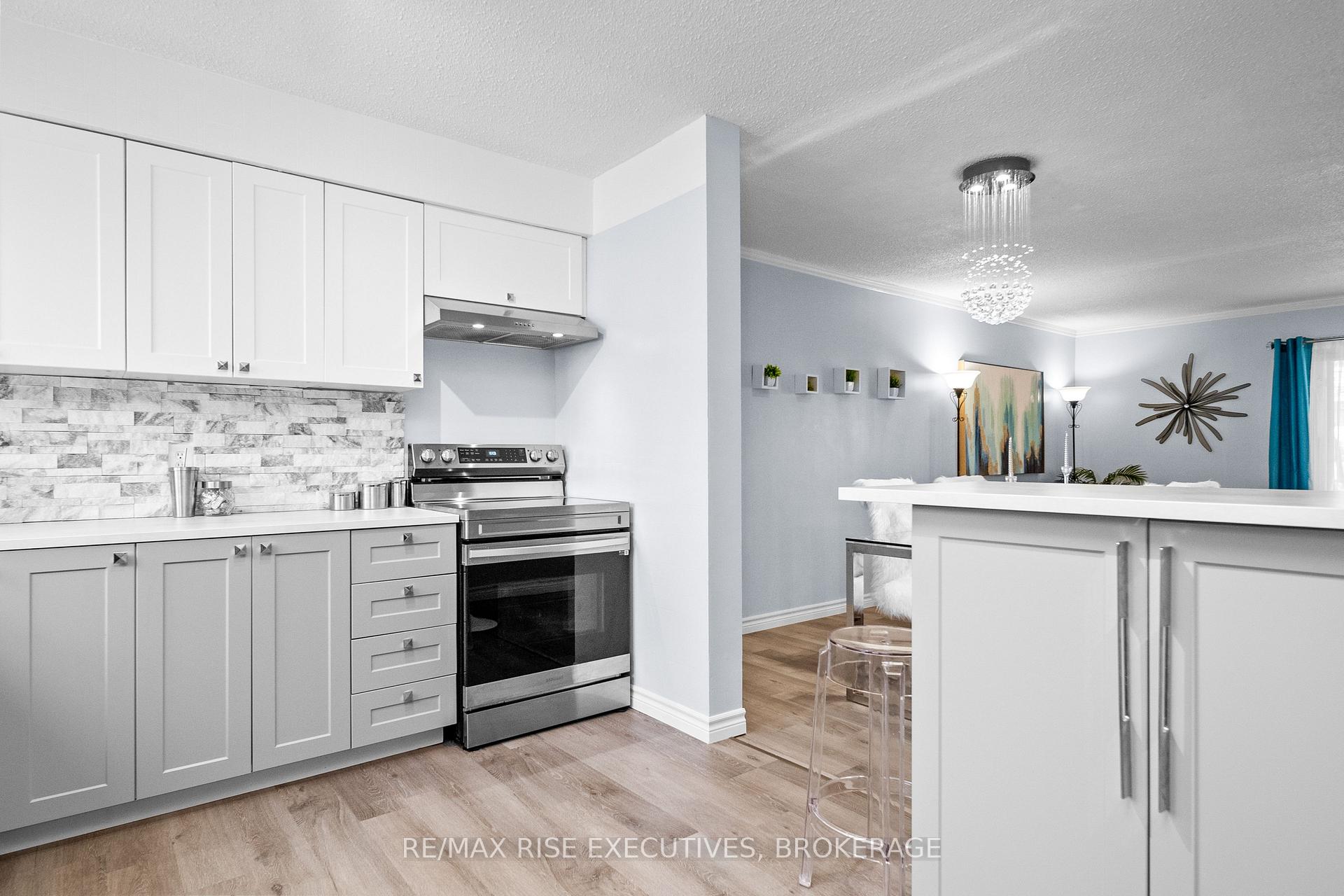 Photo 7 of Unit 71, 115 Wright Crescent, Kingston, Central City East — HOMEH