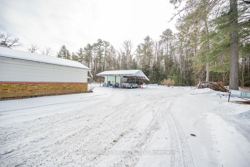 Photo 2 of 33613 Hwy 17 W, Deep River — HOMEH