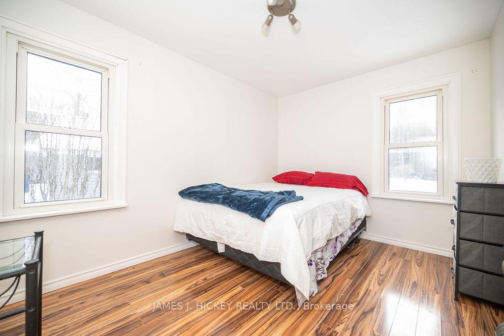 Photo 11 of 33613 Hwy 17 W, Deep River — HOMEH