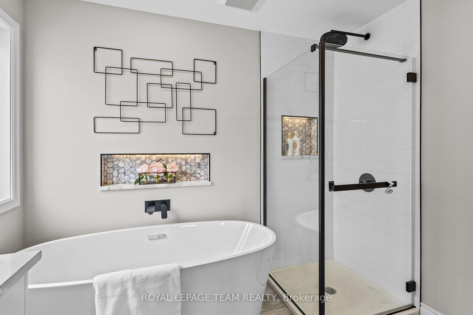 Photo 21 of 817 Feather Moss Way, Ottawa, Riverside South/Gloucester Glen — HOMEH