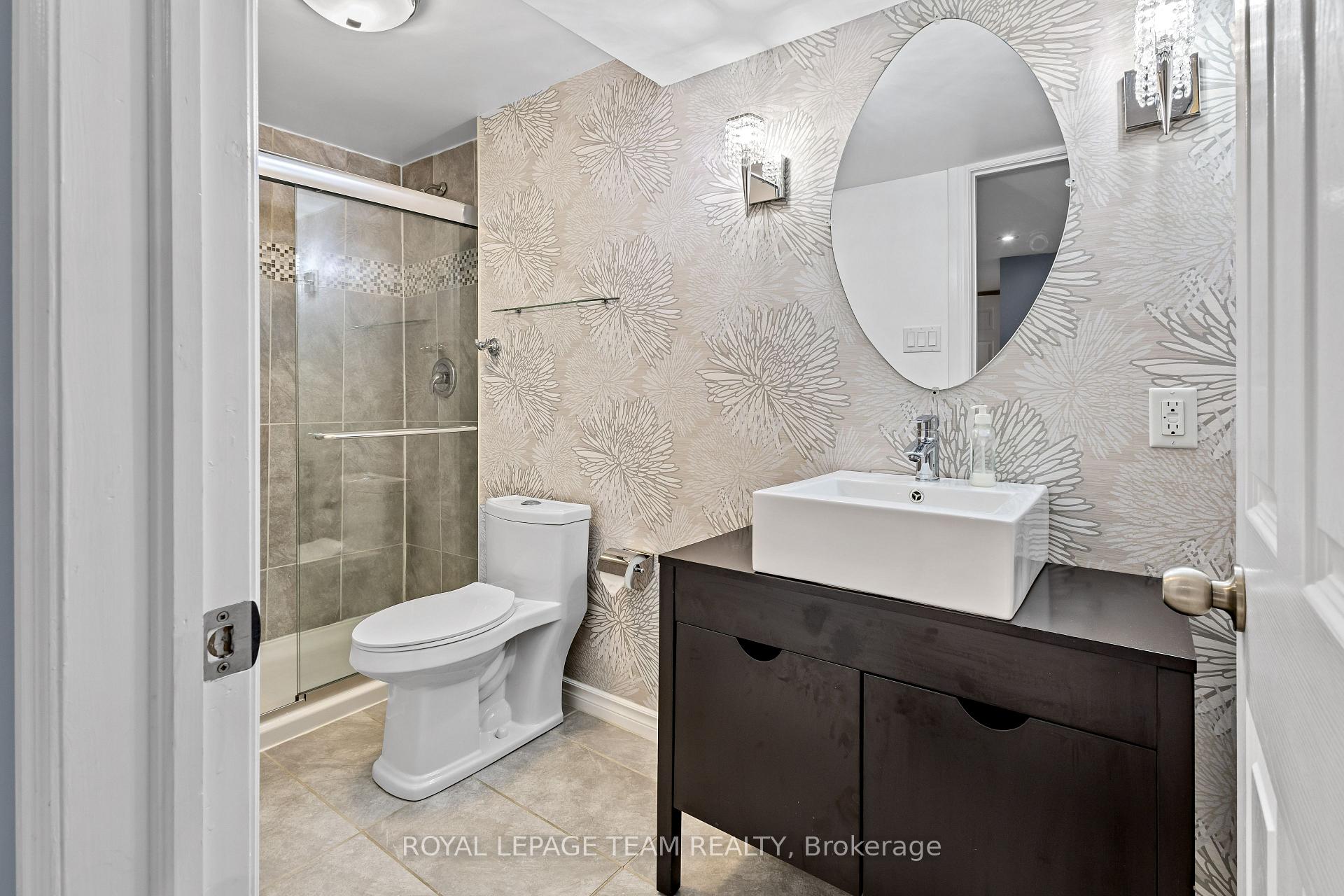 Photo 32 of 817 Feather Moss Way, Ottawa, Riverside South/Gloucester Glen — HOMEH