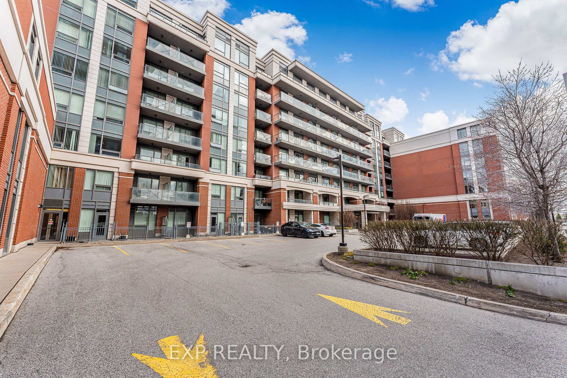 Photo 2 of Unit 503, 8228 Birchmount Road, Markham, Unionville — HOMEH