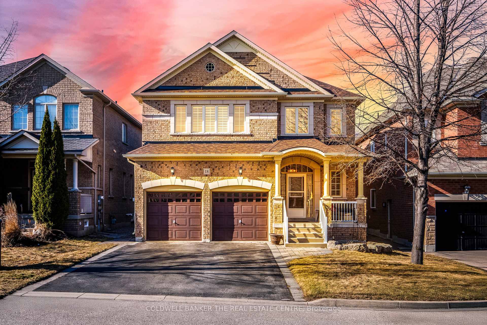 Photo 1 of 18 Tonner Crescent, Aurora, Bayview Northeast — HOMEH