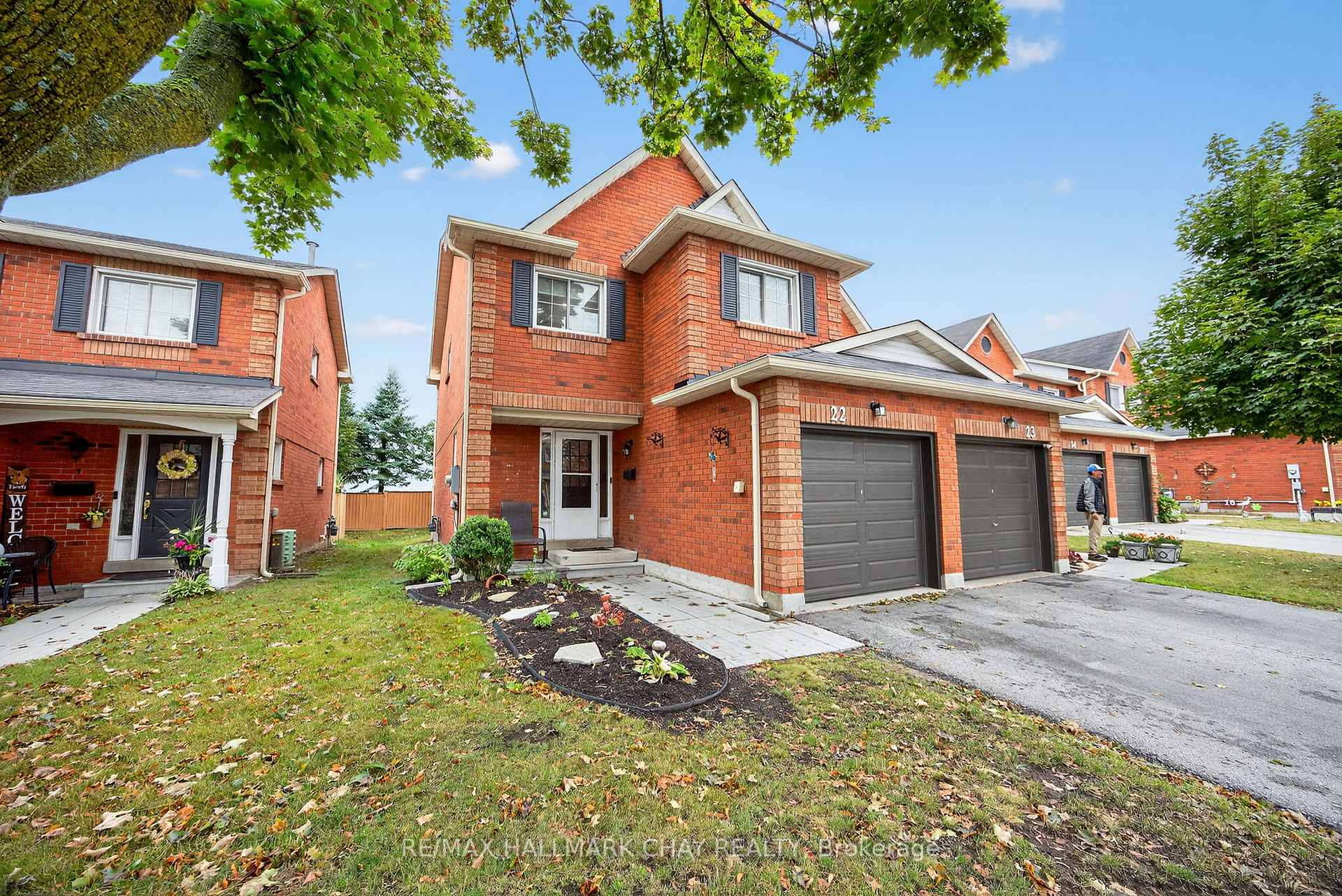 Photo 1 of Unit 22, 165 Kozlov Street, Barrie, West Bayfield — HOMEH