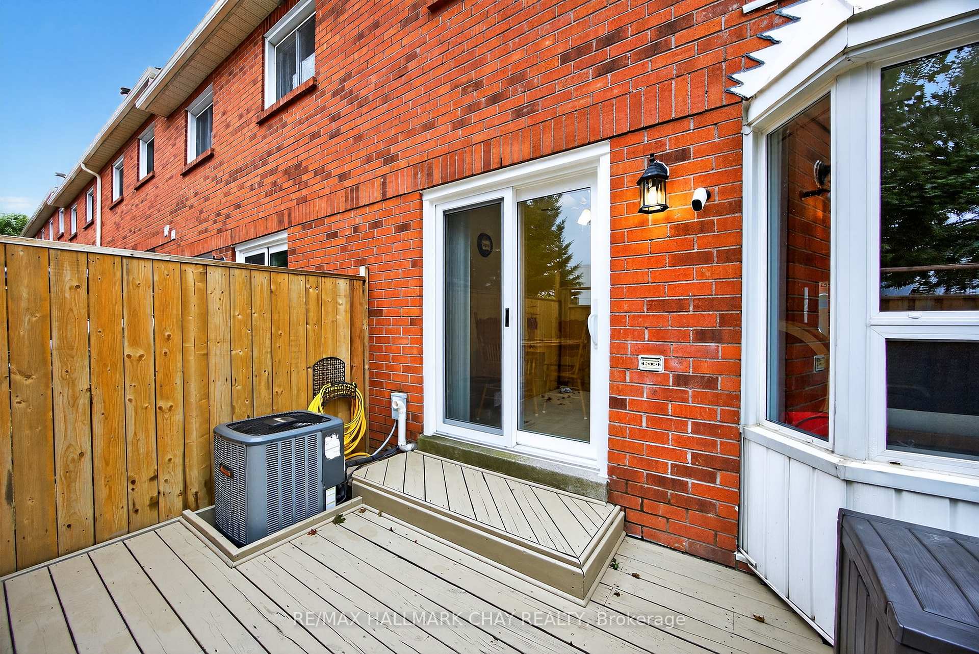Photo 33 of Unit 22, 165 Kozlov Street, Barrie, West Bayfield — HOMEH