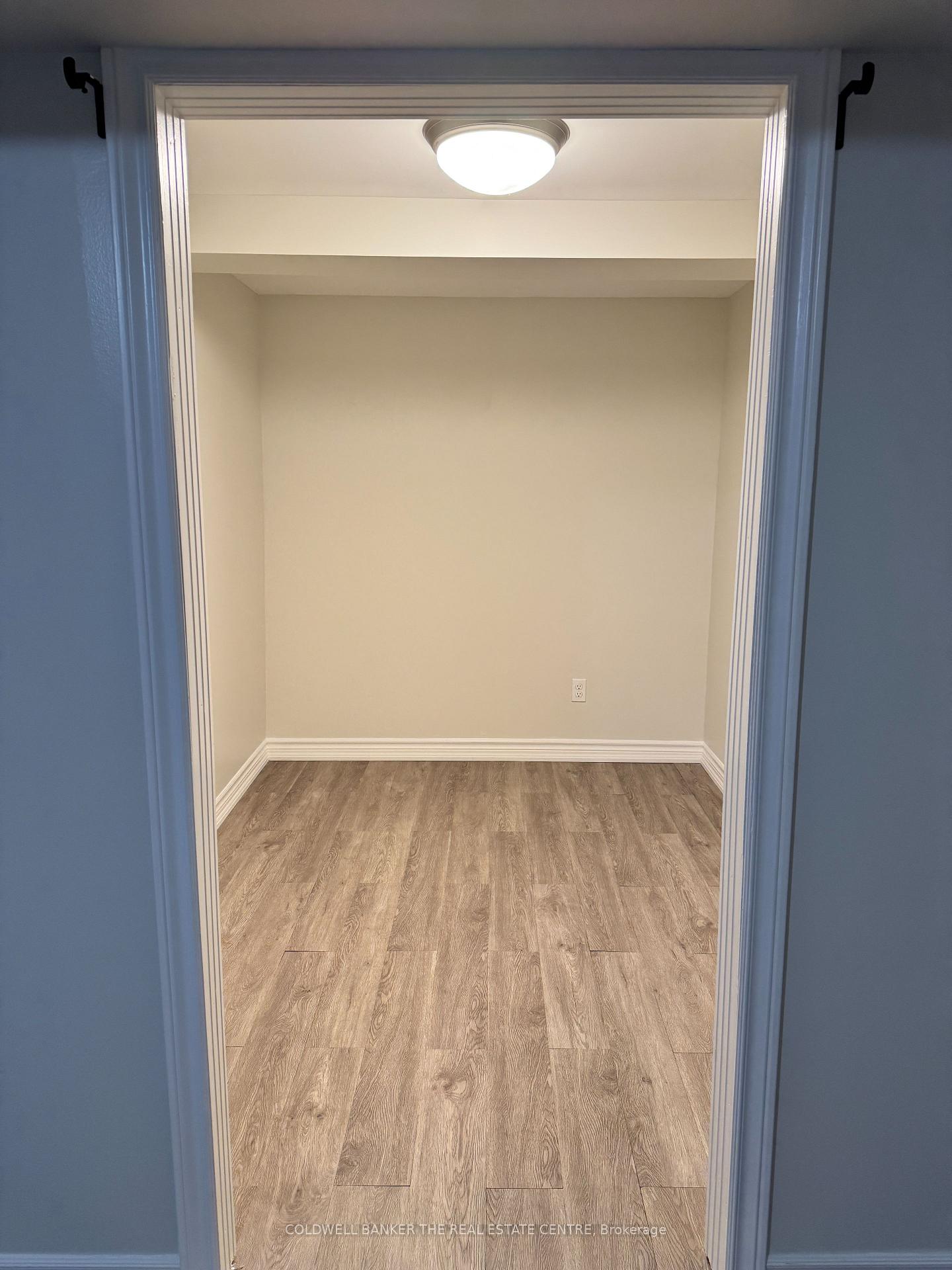 Photo 8 of 22 Roser Crescent, Clarington, Bowmanville — HOMEH