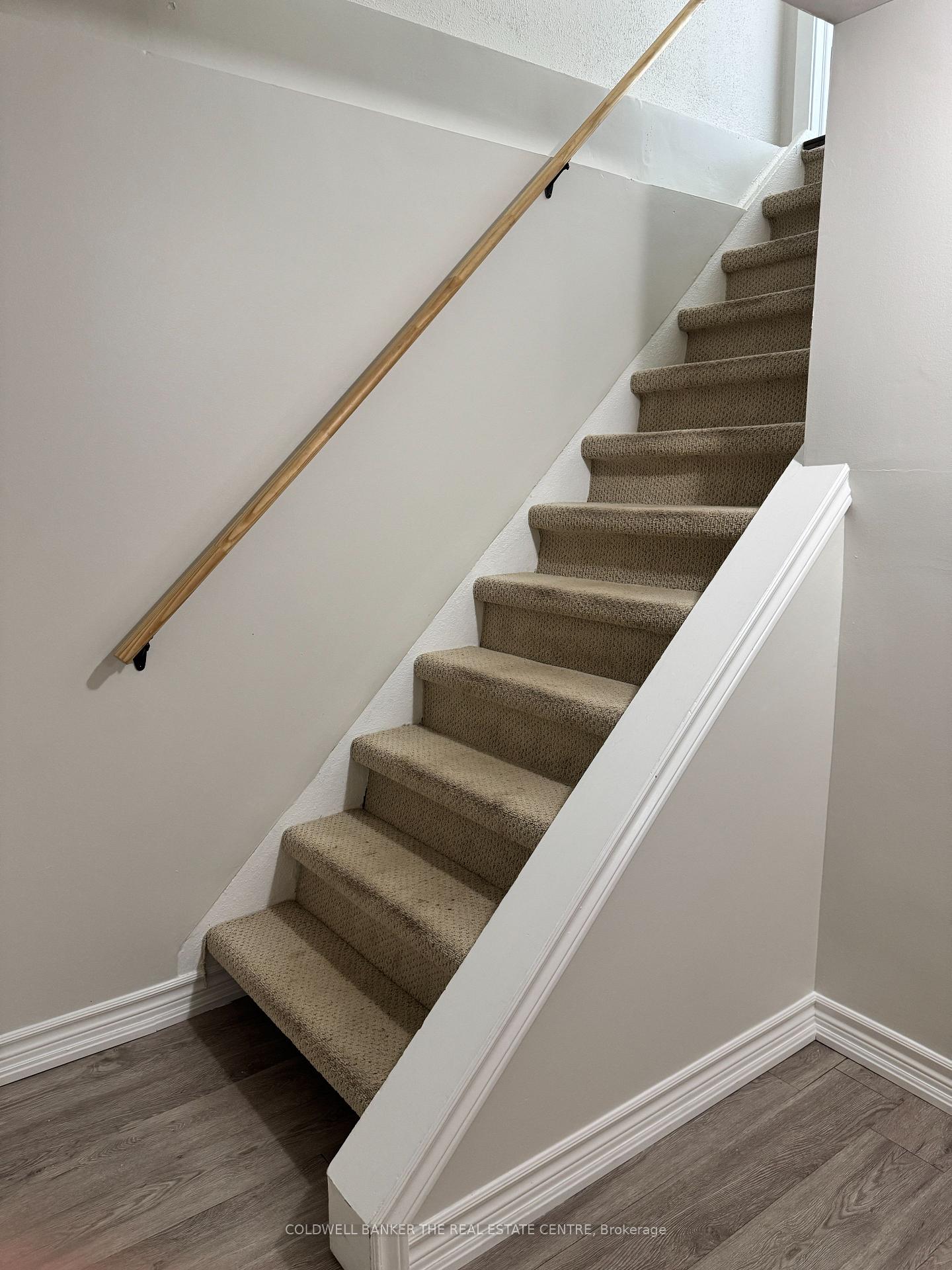 Photo 11 of 22 Roser Crescent, Clarington, Bowmanville — HOMEH