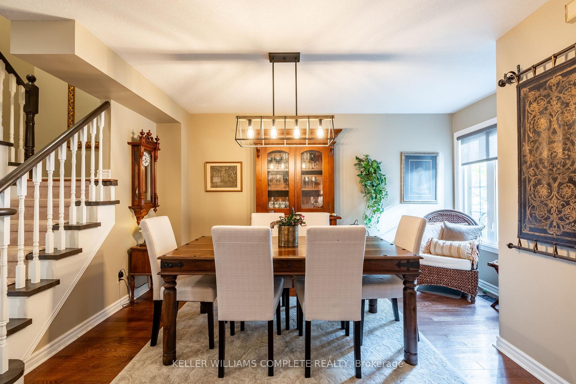 Photo 6 of Unit 4, 286 Hamilton Drive, Hamilton, Ancaster — HOMEH