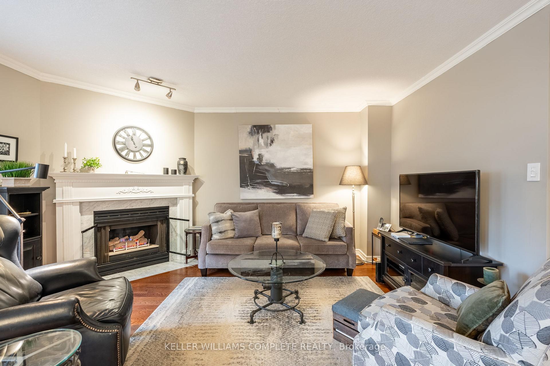 Photo 13 of Unit 4, 286 Hamilton Drive, Hamilton, Ancaster — HOMEH