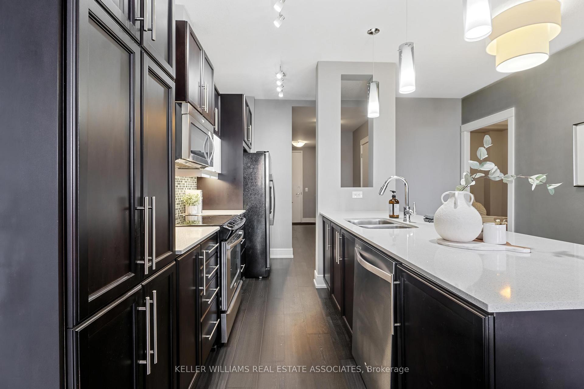 Photo 4 of Unit 601, 112 Benton Street, Kitchener, Cedar Hill — HOMEH