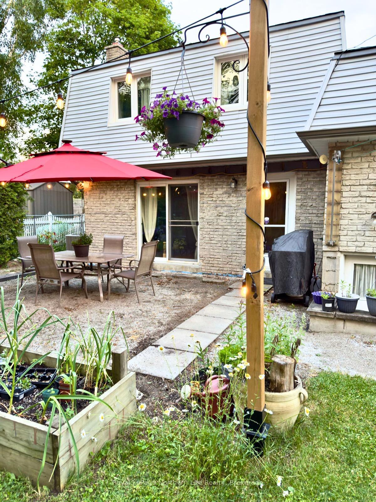 Photo 48 of 32 Indian Arrow Road, Barrie, North Shore — HOMEH
