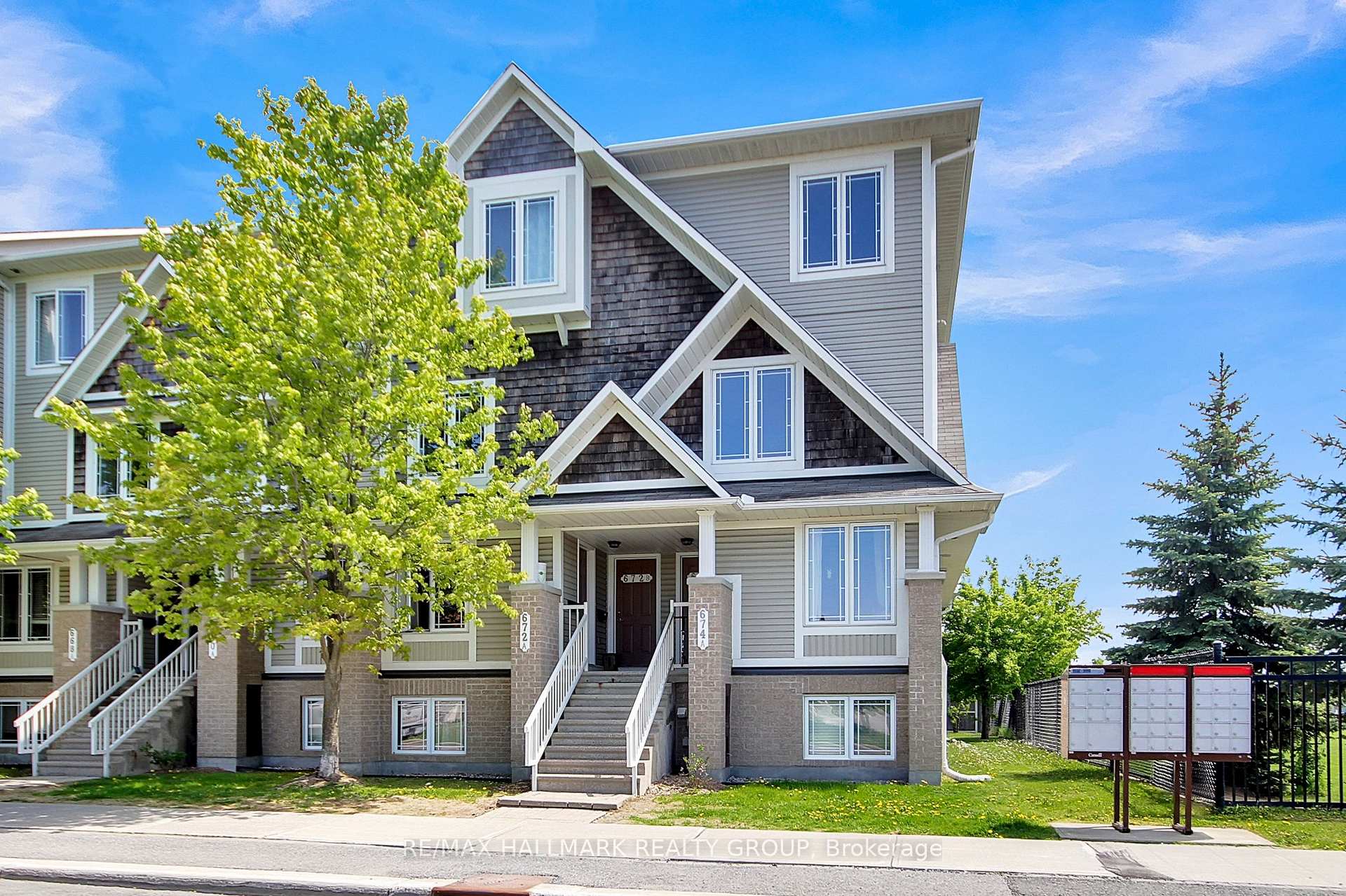 Photo 1 of Unit 60, 674B Chapman Mills Drive, Ottawa, Barrhaven - Strandherd — HOMEH
