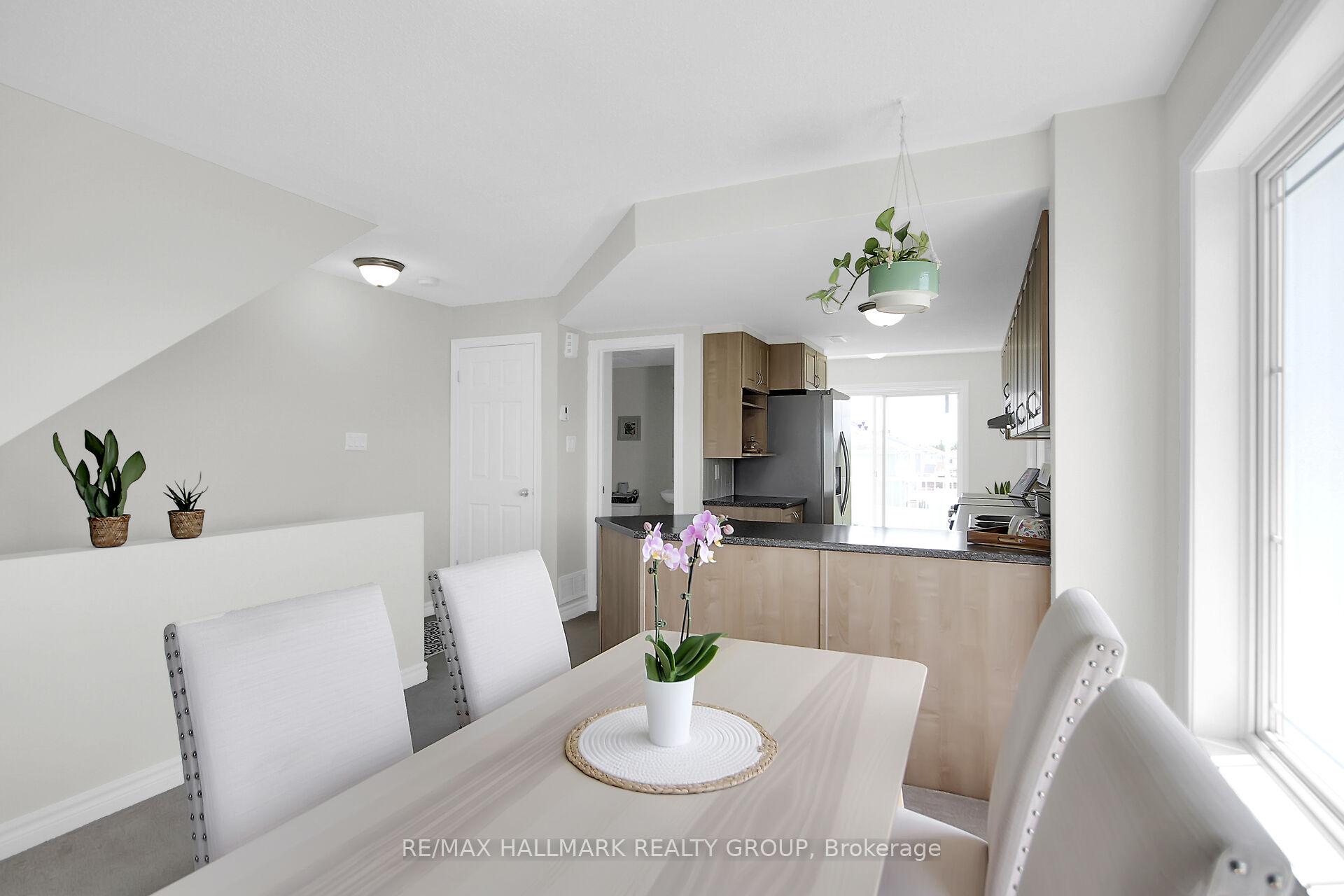 Photo 13 of Unit 60, 674B Chapman Mills Drive, Ottawa, Barrhaven - Strandherd — HOMEH