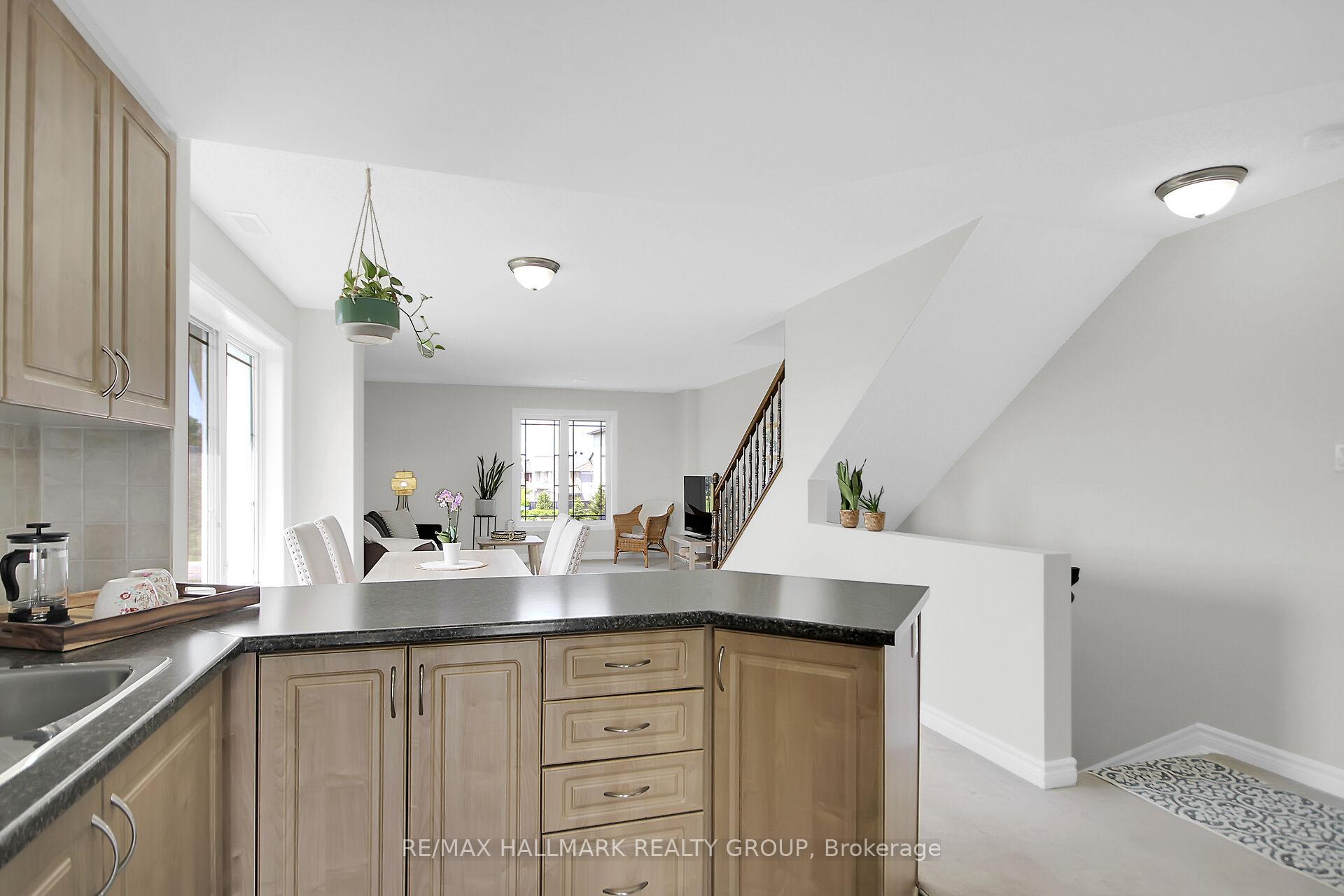 Photo 29 of Unit 60, 674B Chapman Mills Drive, Ottawa, Barrhaven - Strandherd — HOMEH