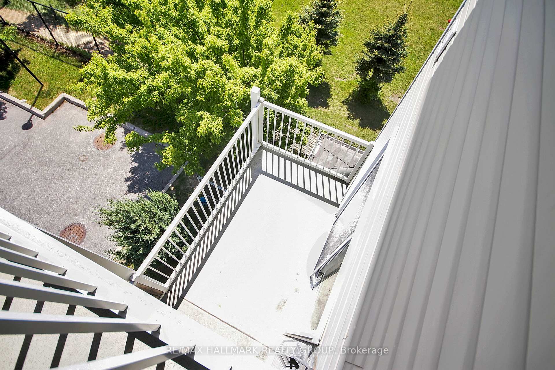 Photo 35 of Unit 60, 674B Chapman Mills Drive, Ottawa, Barrhaven - Strandherd — HOMEH