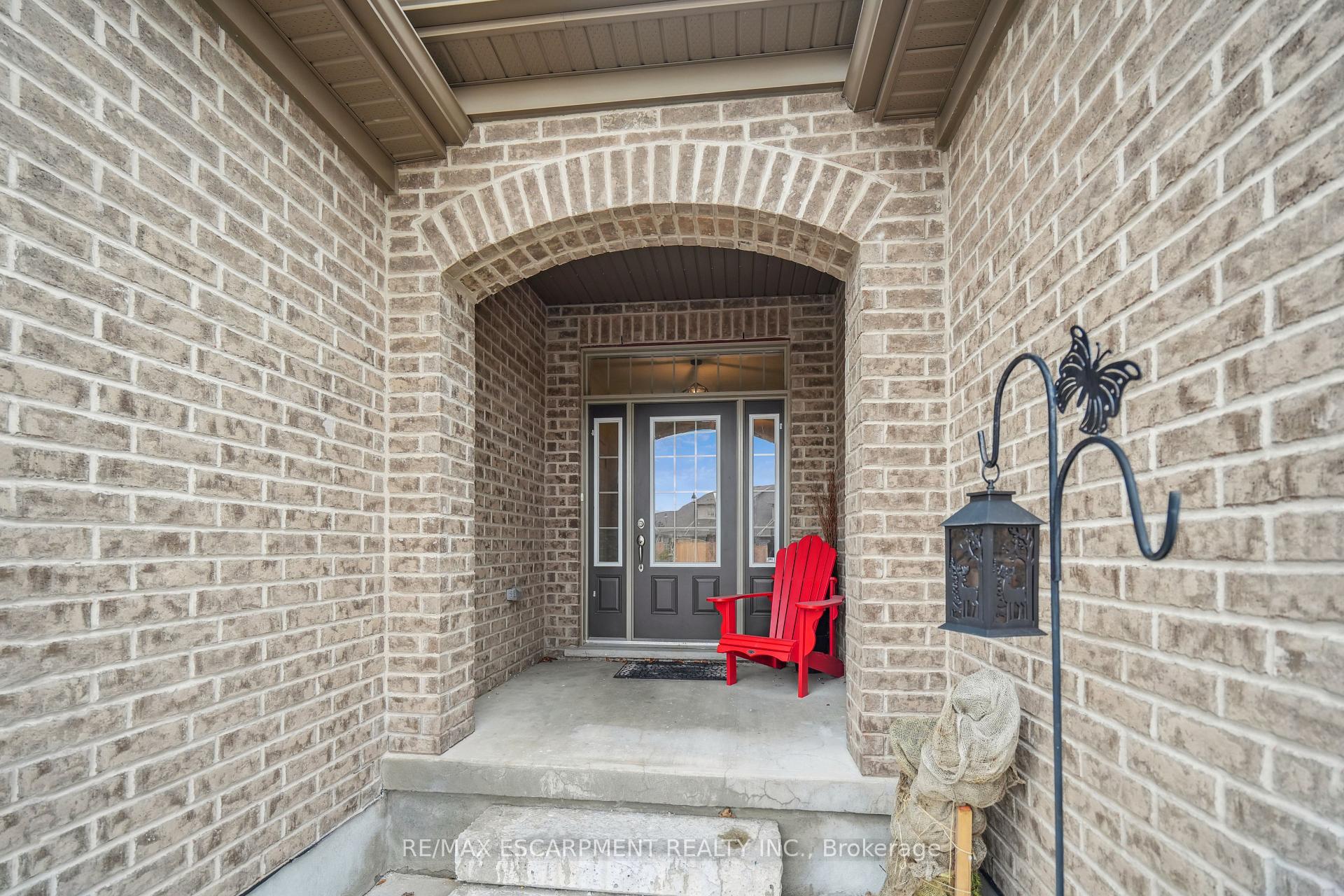 Photo 4 of 41 Hickory Drive, Guelph/Eramosa, Rockwood — HOMEH