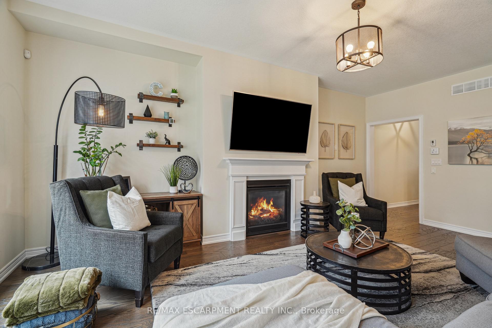 Photo 13 of 41 Hickory Drive, Guelph/Eramosa, Rockwood — HOMEH