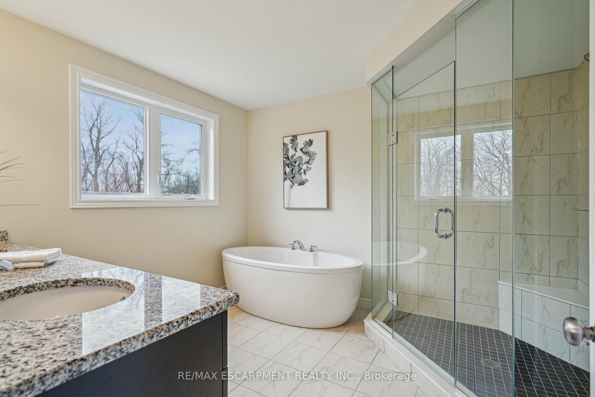 Photo 32 of 41 Hickory Drive, Guelph/Eramosa, Rockwood — HOMEH