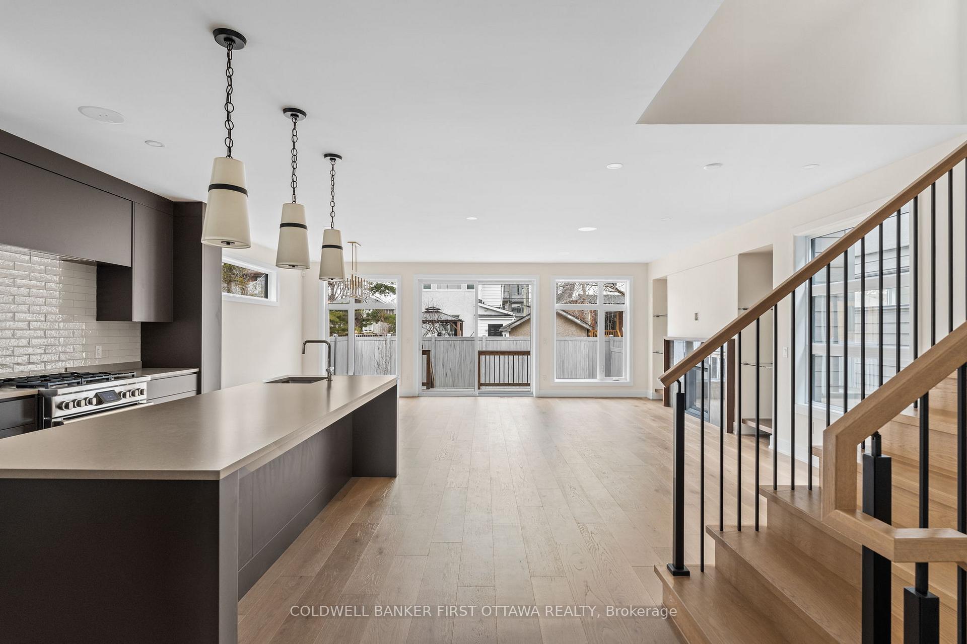 Photo 6 of 507 Edison Avenue, Ottawa, McKellar/Highland — HOMEH