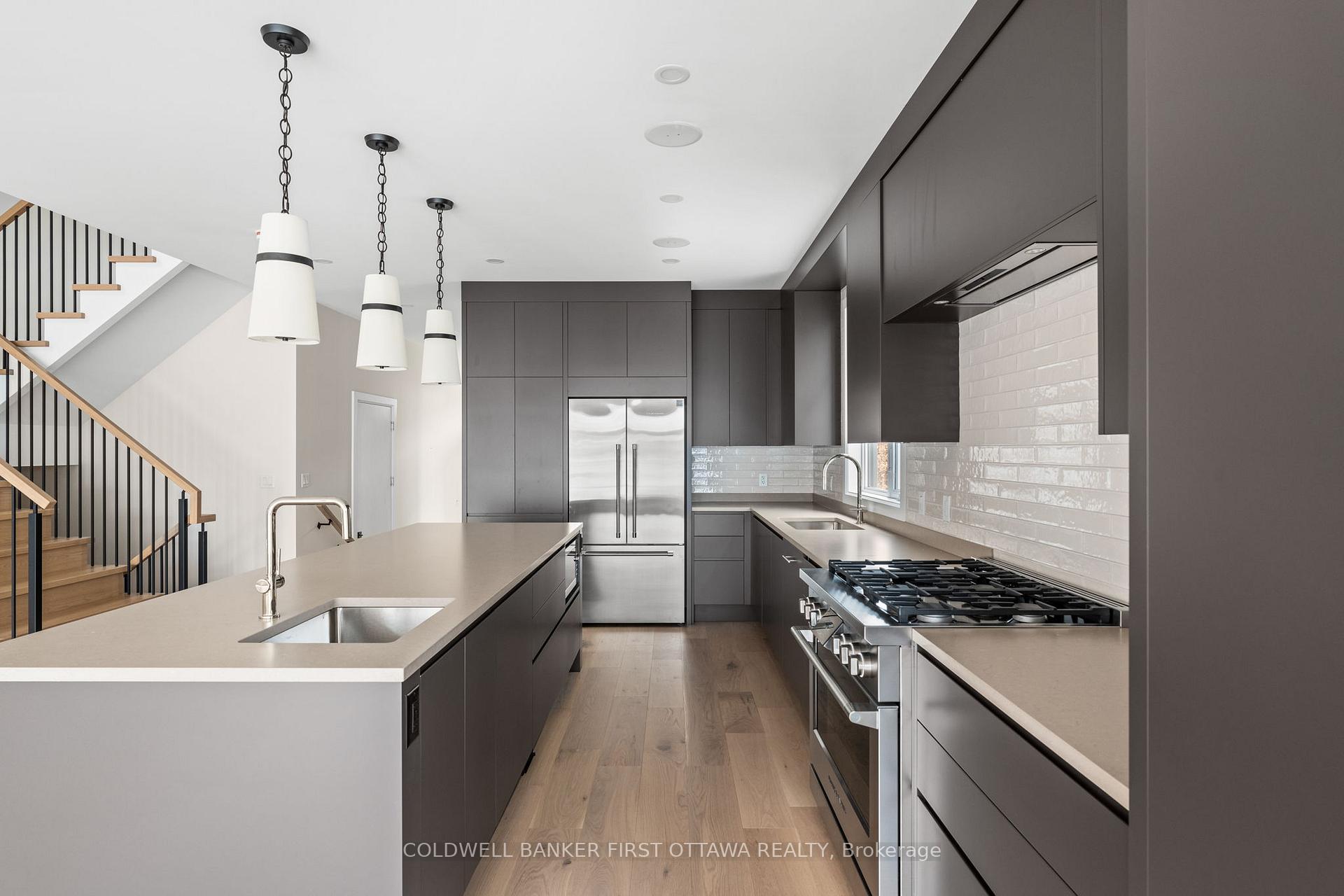Photo 10 of 507 Edison Avenue, Ottawa, McKellar/Highland — HOMEH