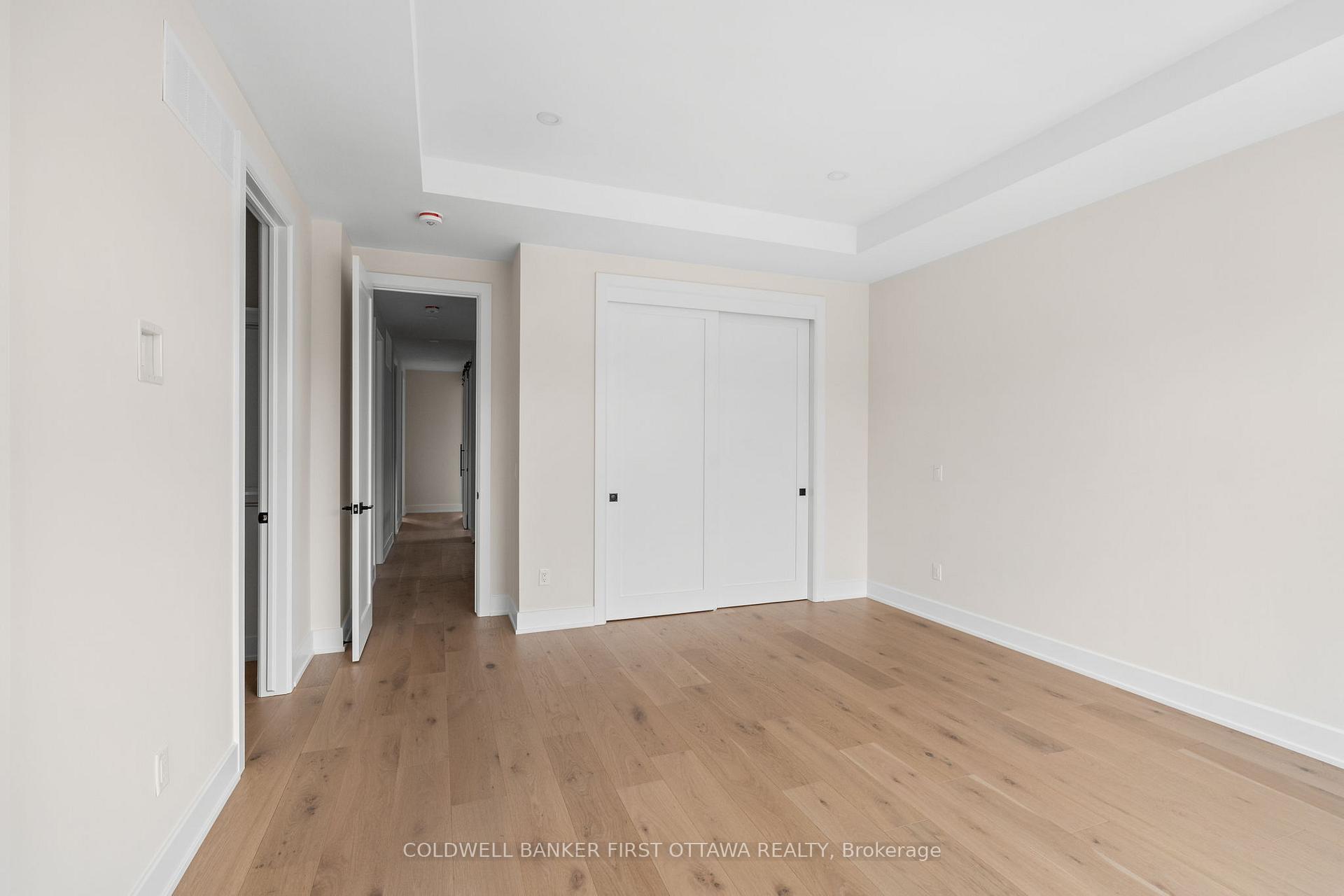 Photo 18 of 507 Edison Avenue, Ottawa, McKellar/Highland — HOMEH