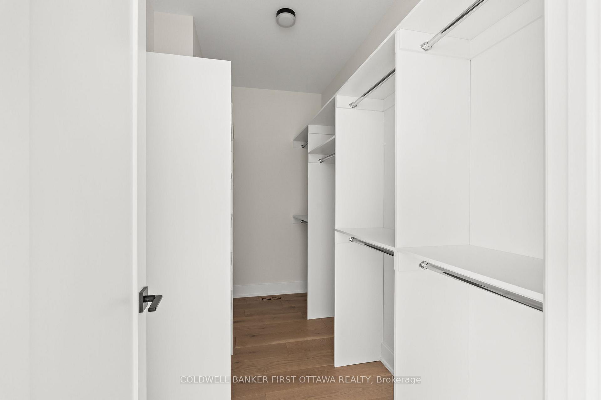 Photo 20 of 507 Edison Avenue, Ottawa, McKellar/Highland — HOMEH