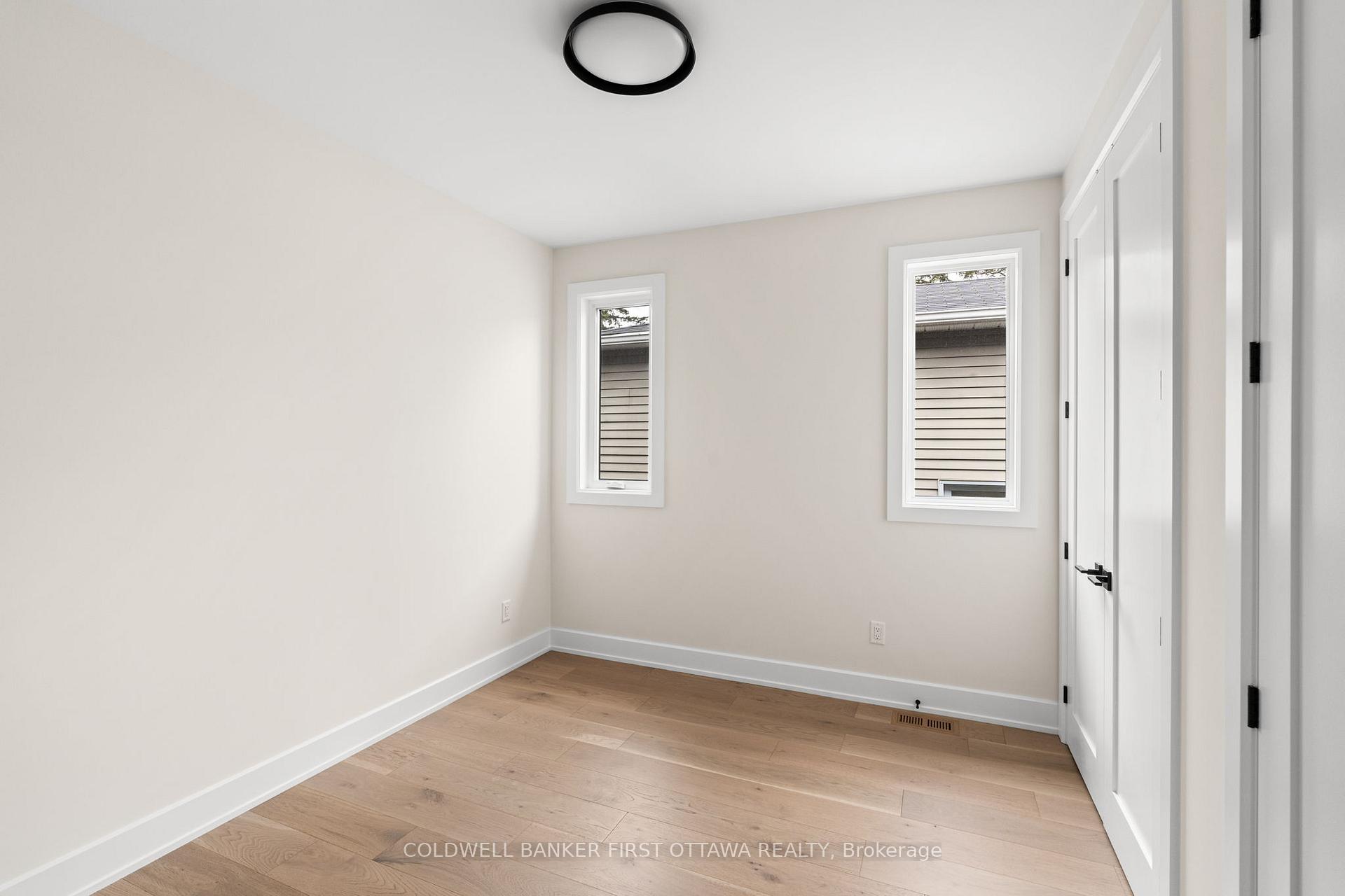 Photo 23 of 507 Edison Avenue, Ottawa, McKellar/Highland — HOMEH