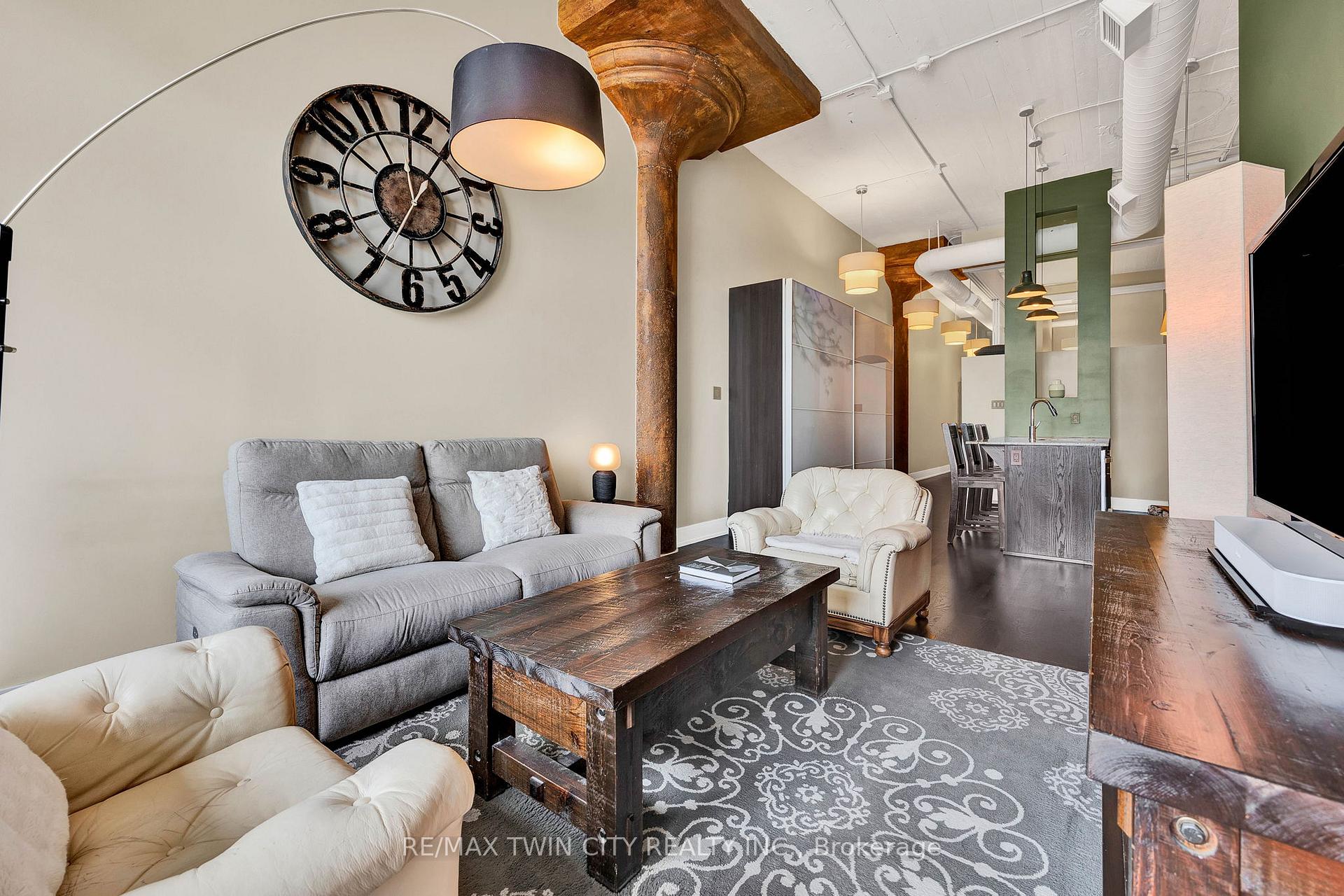 Photo 8 of Unit 423, 112 Benton Street, Kitchener — HOMEH
