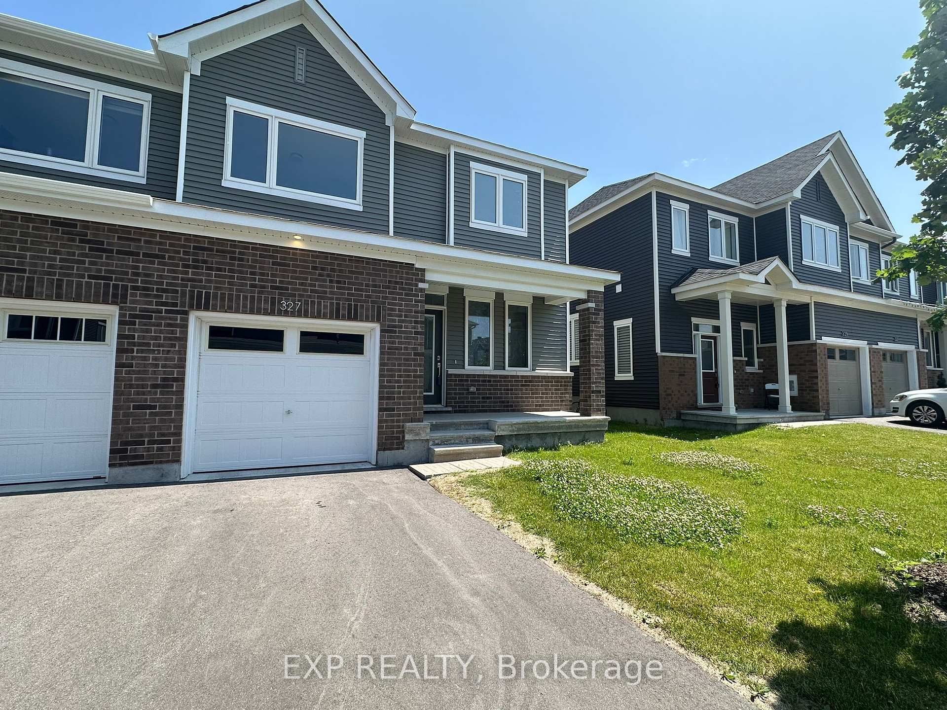 Photo 2 of 327 Canadensis Lane, Ottawa, Barrhaven - Half Moon Bay — HOMEH