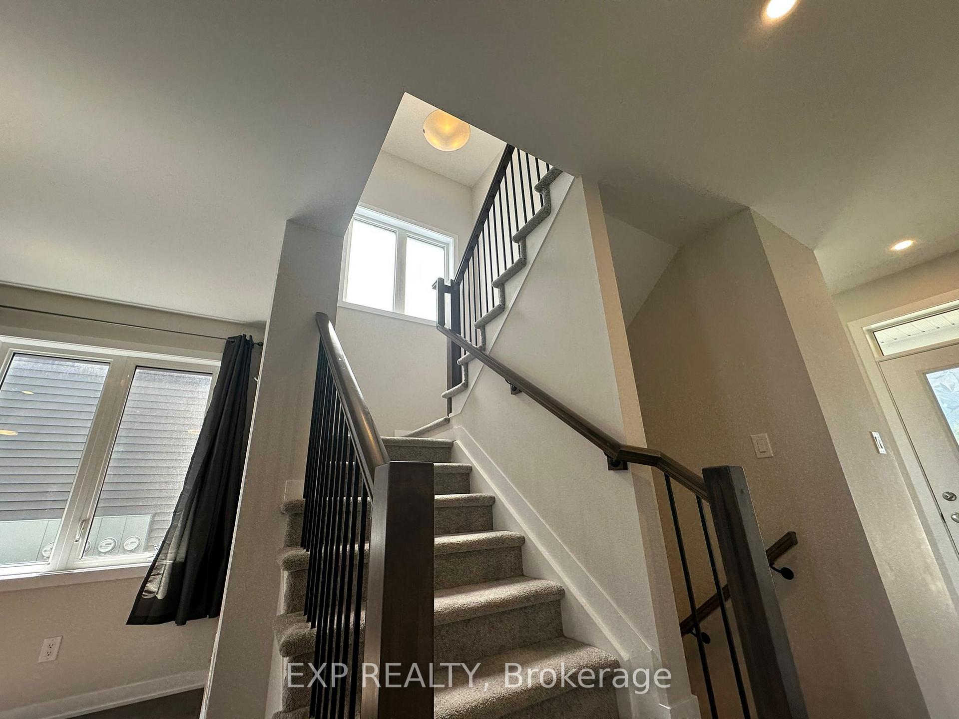 Photo 18 of 327 Canadensis Lane, Ottawa, Barrhaven - Half Moon Bay — HOMEH