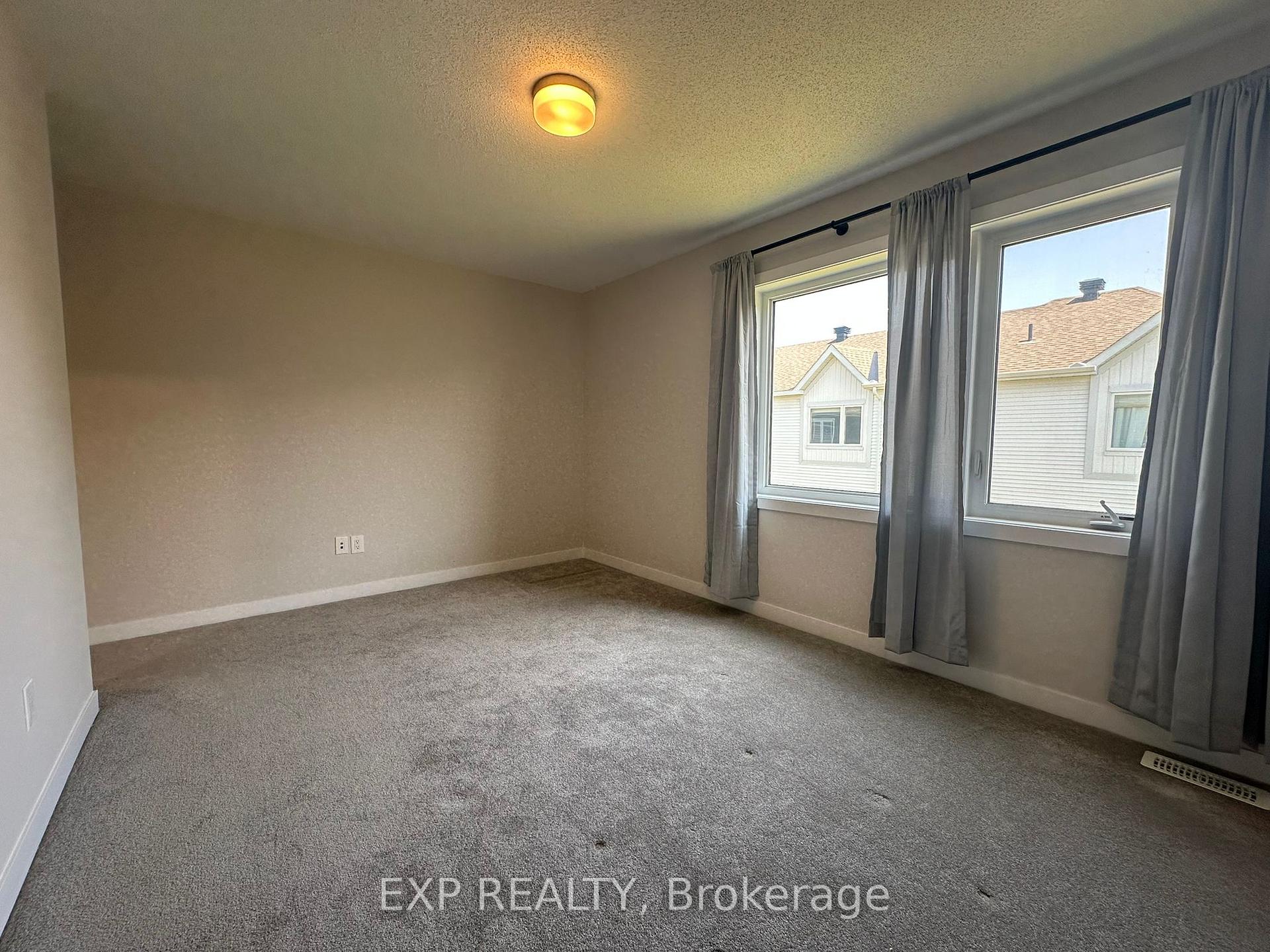 Photo 29 of 327 Canadensis Lane, Ottawa, Barrhaven - Half Moon Bay — HOMEH
