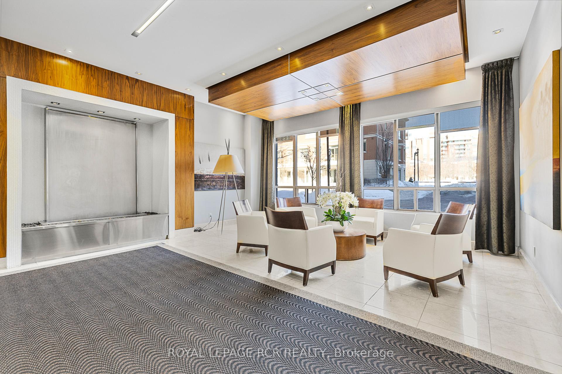 Photo 6 of Unit 515, 37 Galleria Parkway, Markham, Commerce Valley — HOMEH