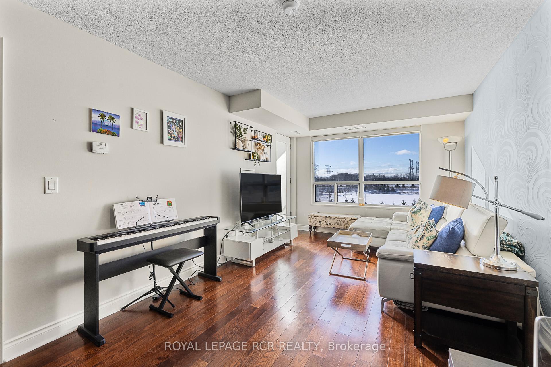 Photo 17 of Unit 515, 37 Galleria Parkway, Markham, Commerce Valley — HOMEH
