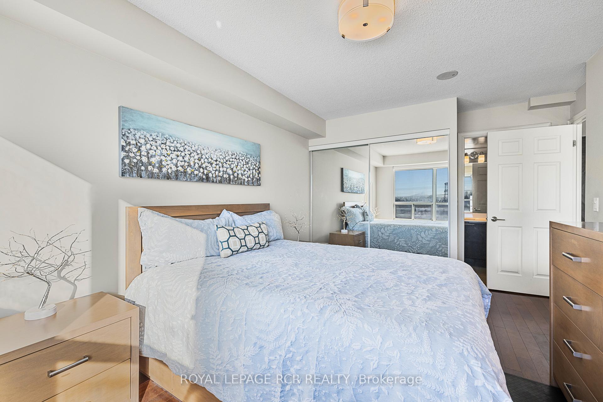 Photo 23 of Unit 515, 37 Galleria Parkway, Markham, Commerce Valley — HOMEH