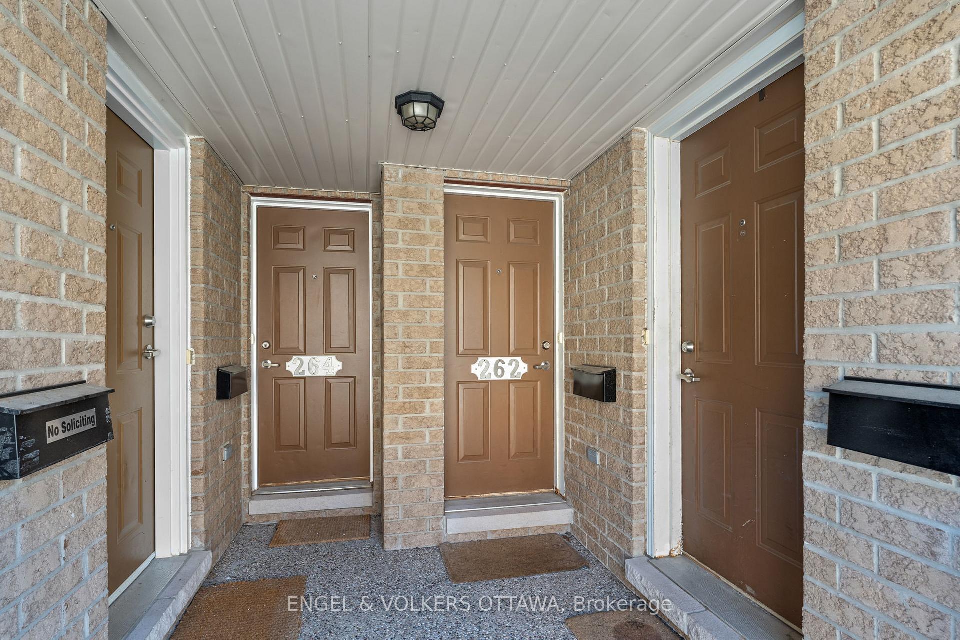 Photo 5 of 262 Paseo Private, Ottawa, Centrepointe — HOMEH