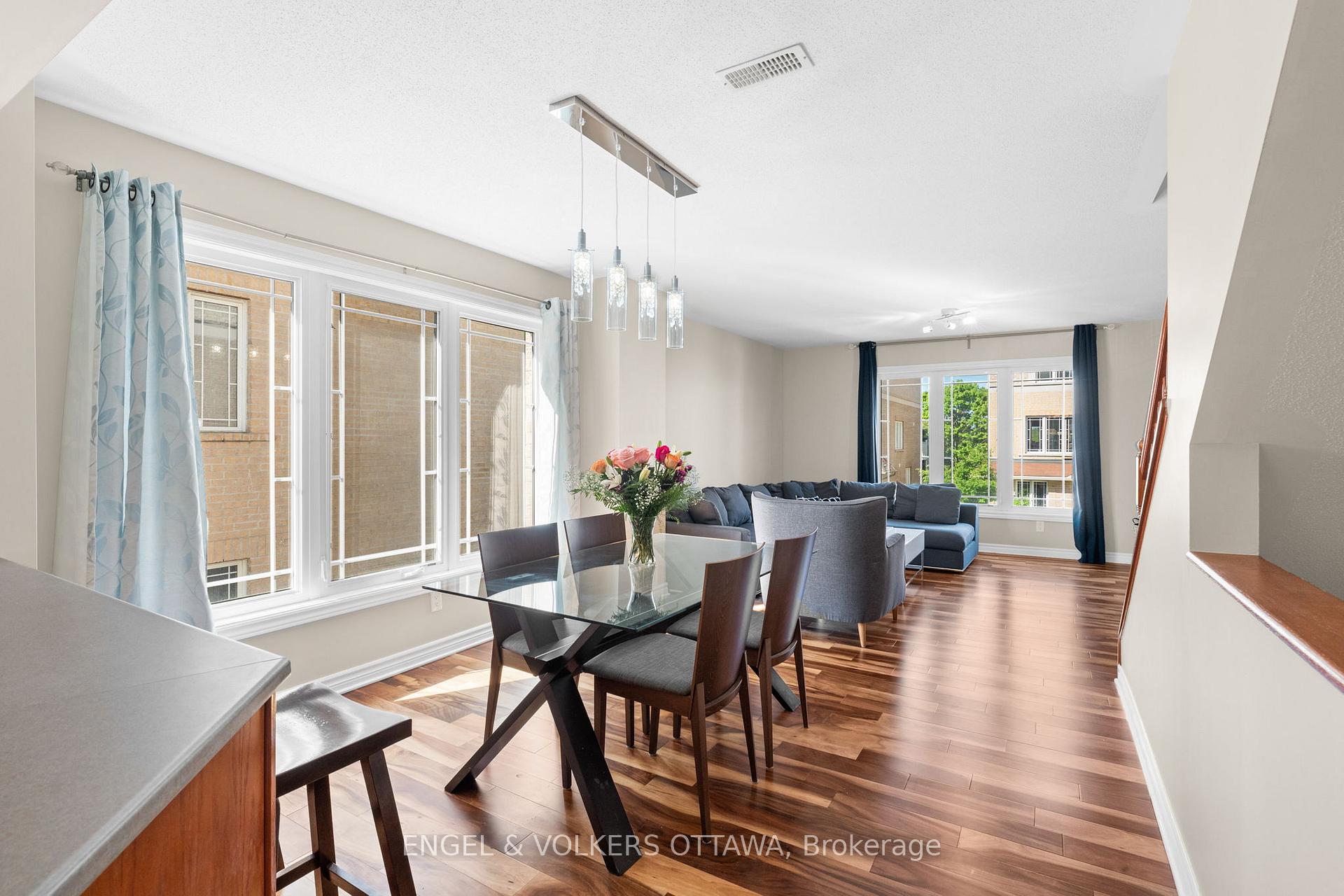 Photo 7 of 262 Paseo Private, Ottawa, Centrepointe — HOMEH