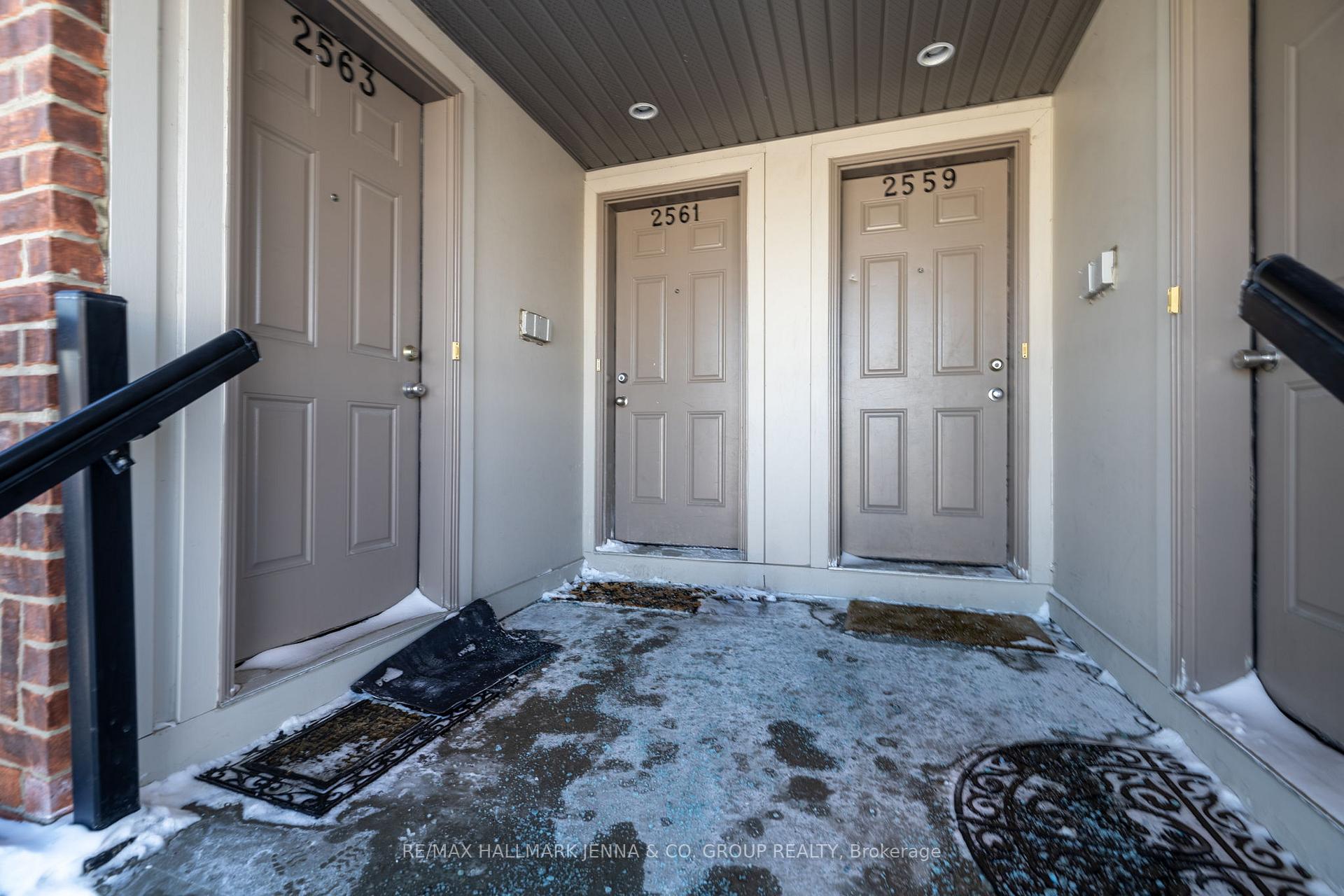 Photo 5 of 2561 Longfields Road, Ottawa, Barrhaven - Stonebridge — HOMEH