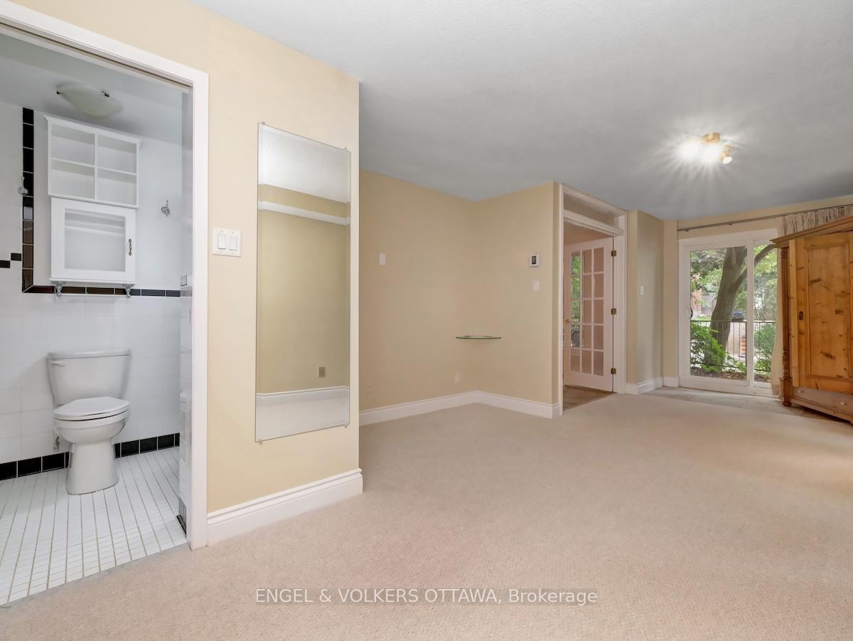 Photo 15 of Unit 2, 110 Rideau Terrace, Ottawa, Lindenlea — HOMEH