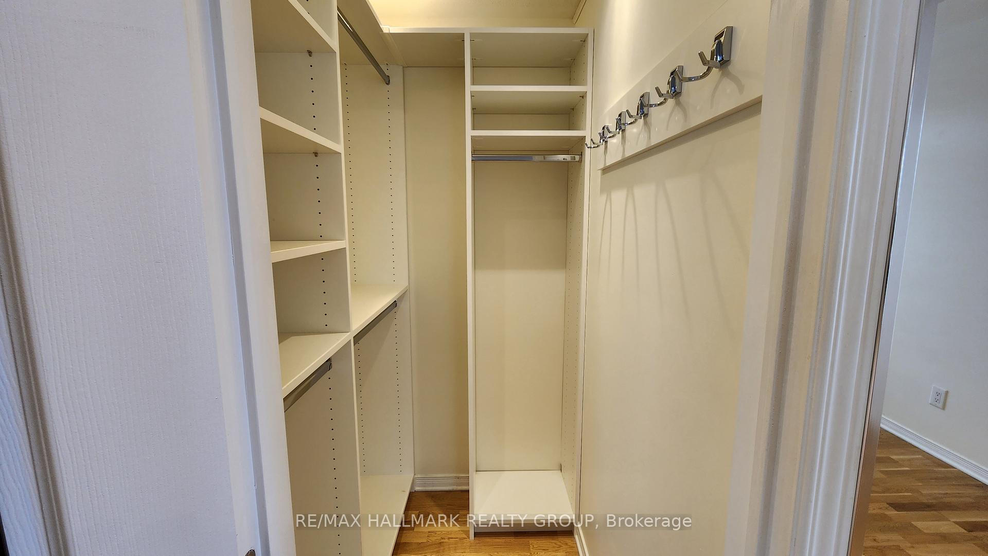 Photo 12 of Unit J, 270 Meilleur Private, Ottawa, Vanier — HOMEH