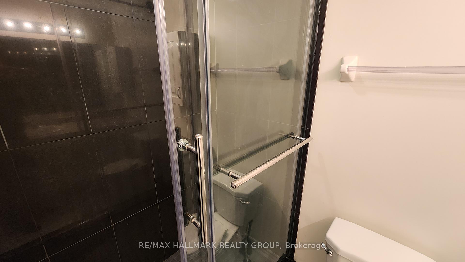 Photo 14 of Unit J, 270 Meilleur Private, Ottawa, Vanier — HOMEH