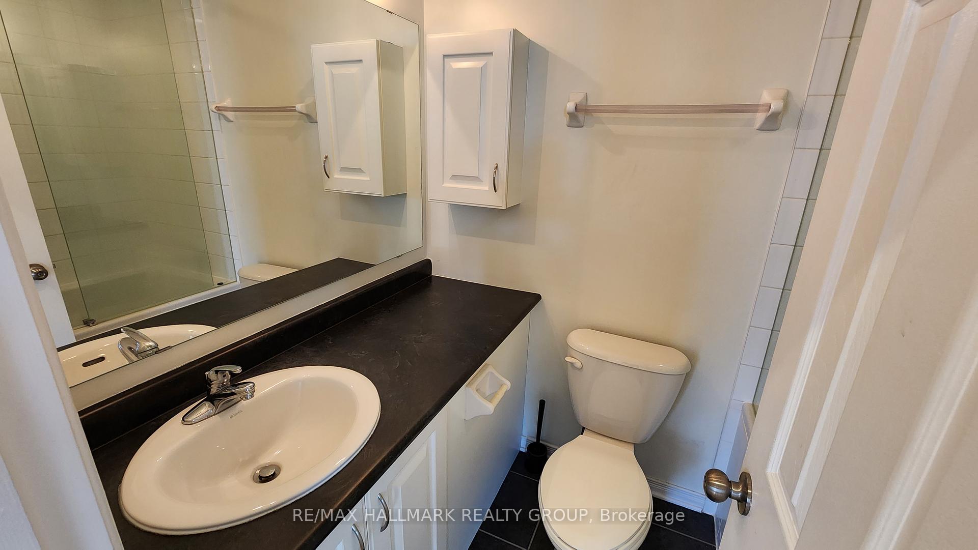 Photo 16 of Unit J, 270 Meilleur Private, Ottawa, Vanier — HOMEH