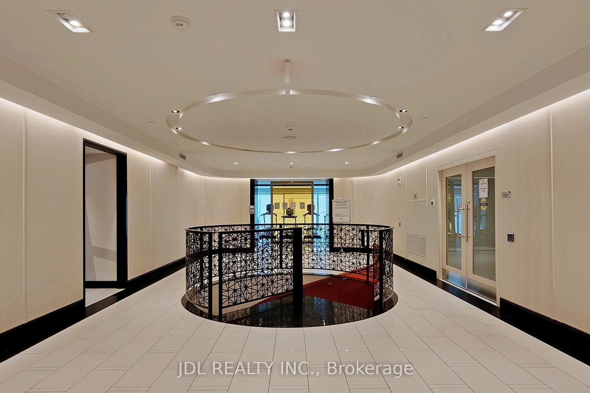 Photo 8 of Unit 2610, 30 Roehampton Avenue, Toronto, Mount Pleasant West — HOMEH