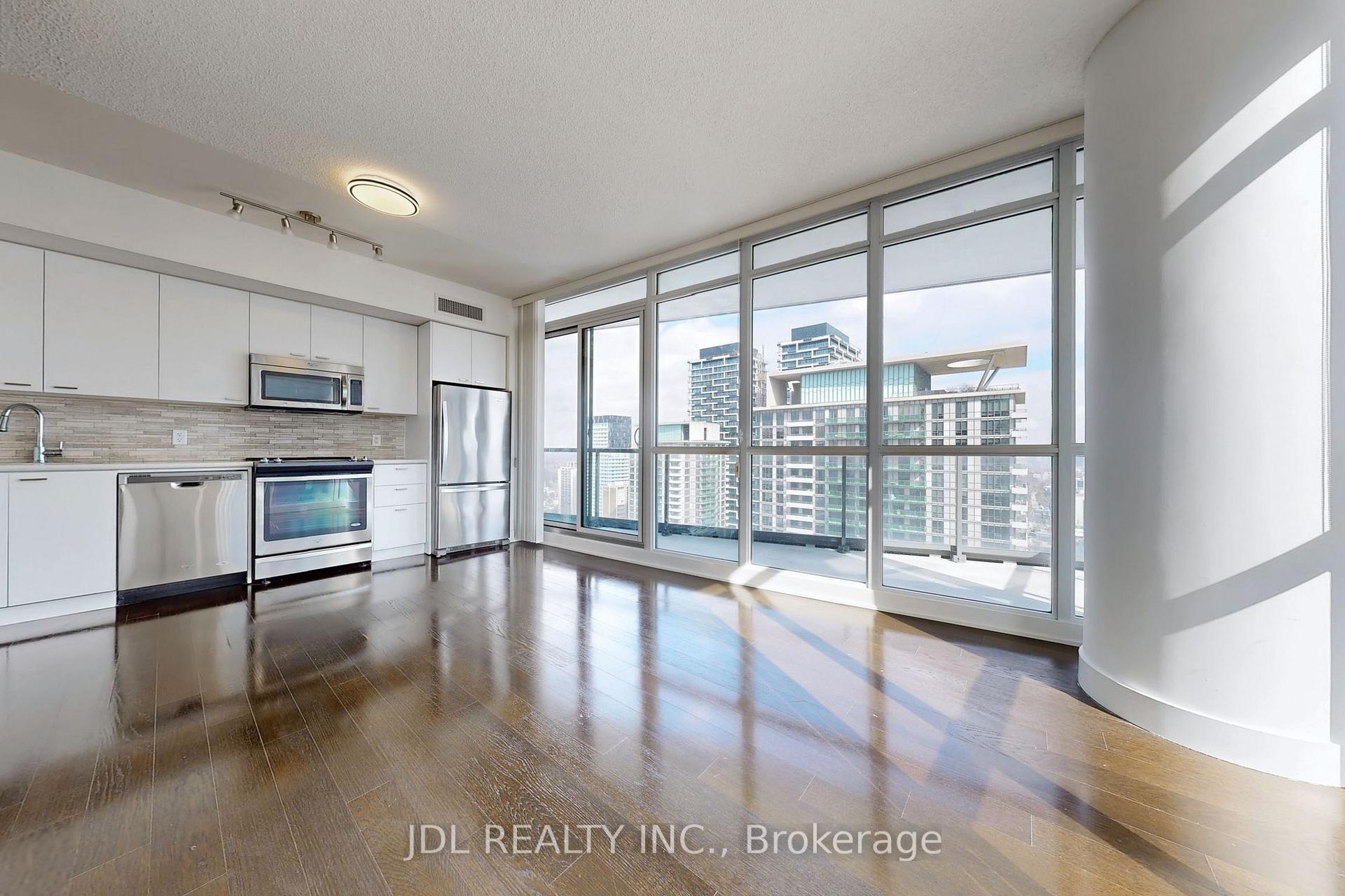 Photo 10 of Unit 2610, 30 Roehampton Avenue, Toronto, Mount Pleasant West — HOMEH