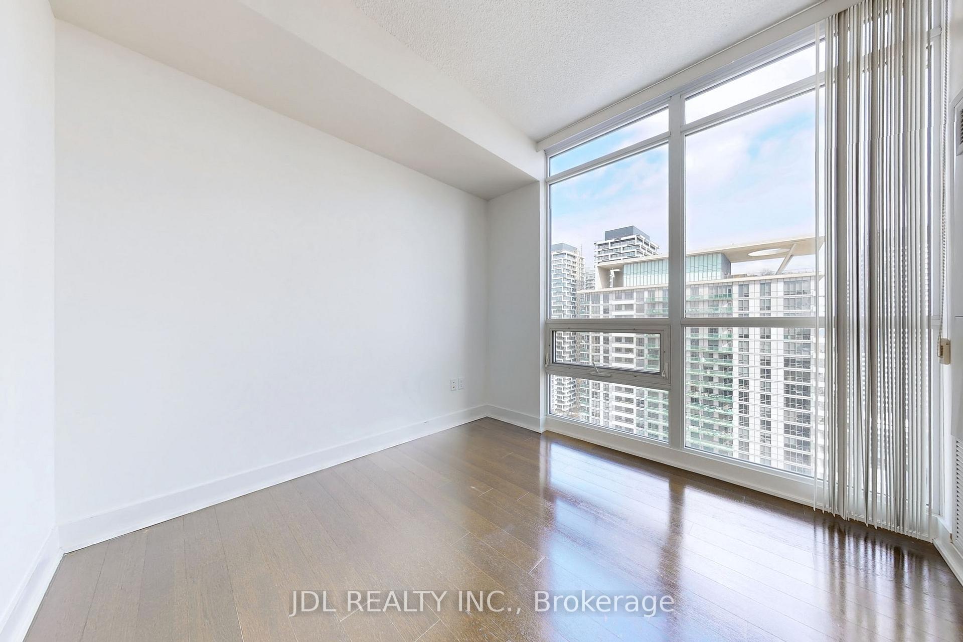 Photo 17 of Unit 2610, 30 Roehampton Avenue, Toronto, Mount Pleasant West — HOMEH