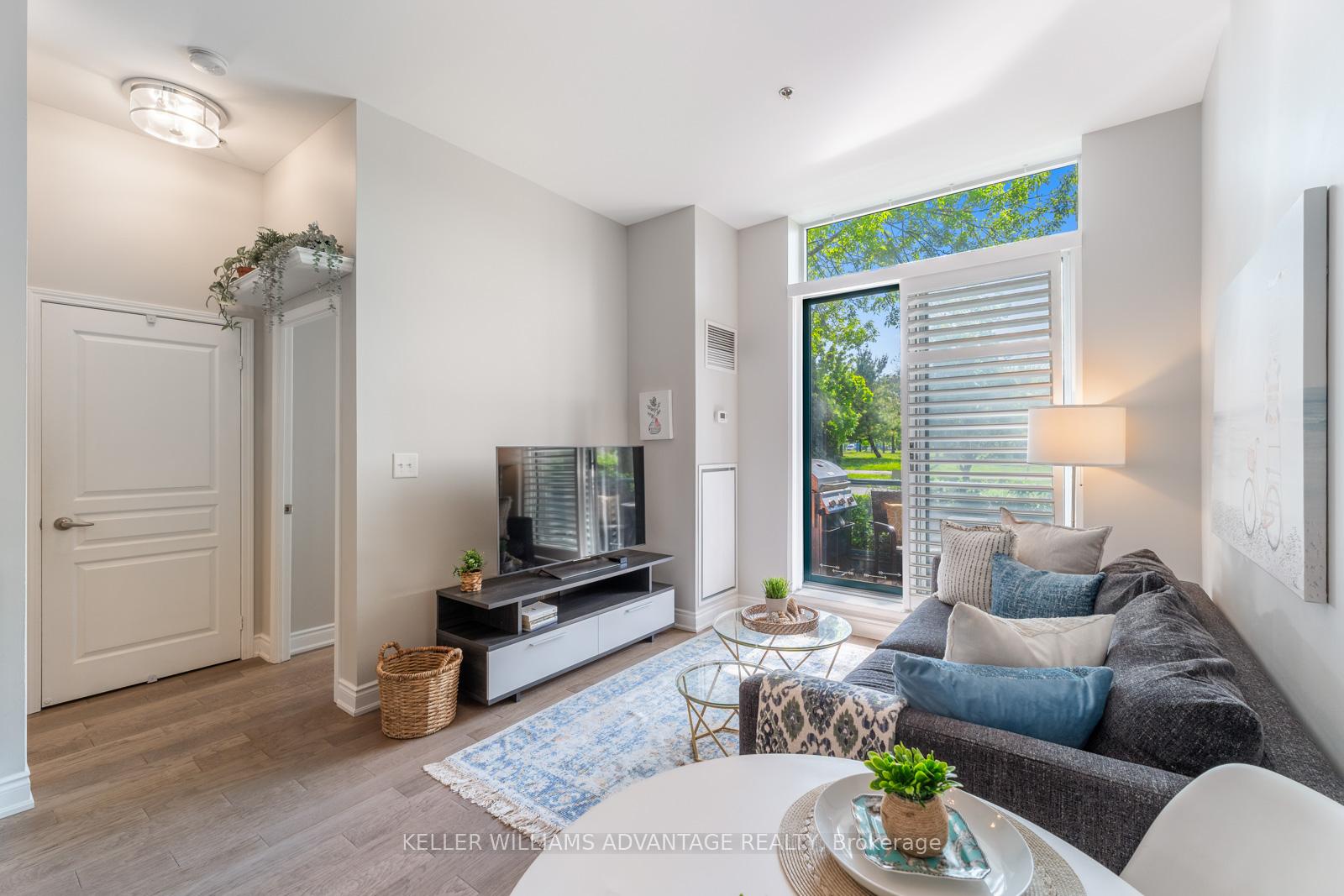 Photo 6 of Unit 106, 1733 Queen Street E, Toronto, The Beaches — HOMEH