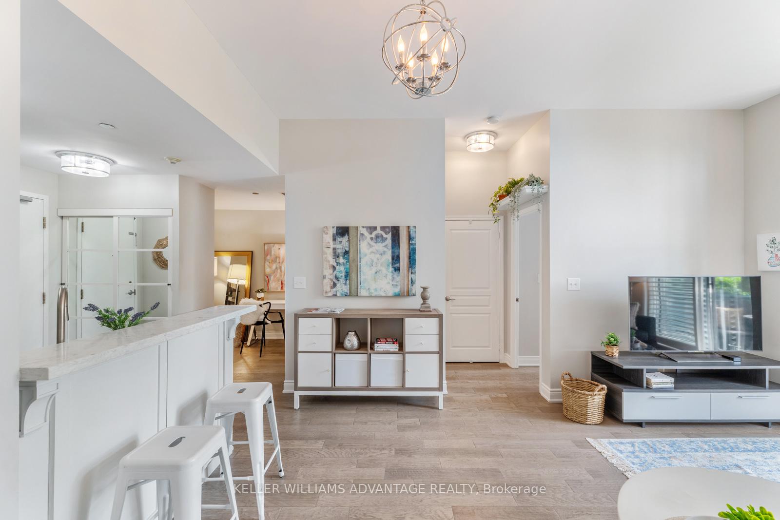 Photo 8 of Unit 106, 1733 Queen Street E, Toronto, The Beaches — HOMEH