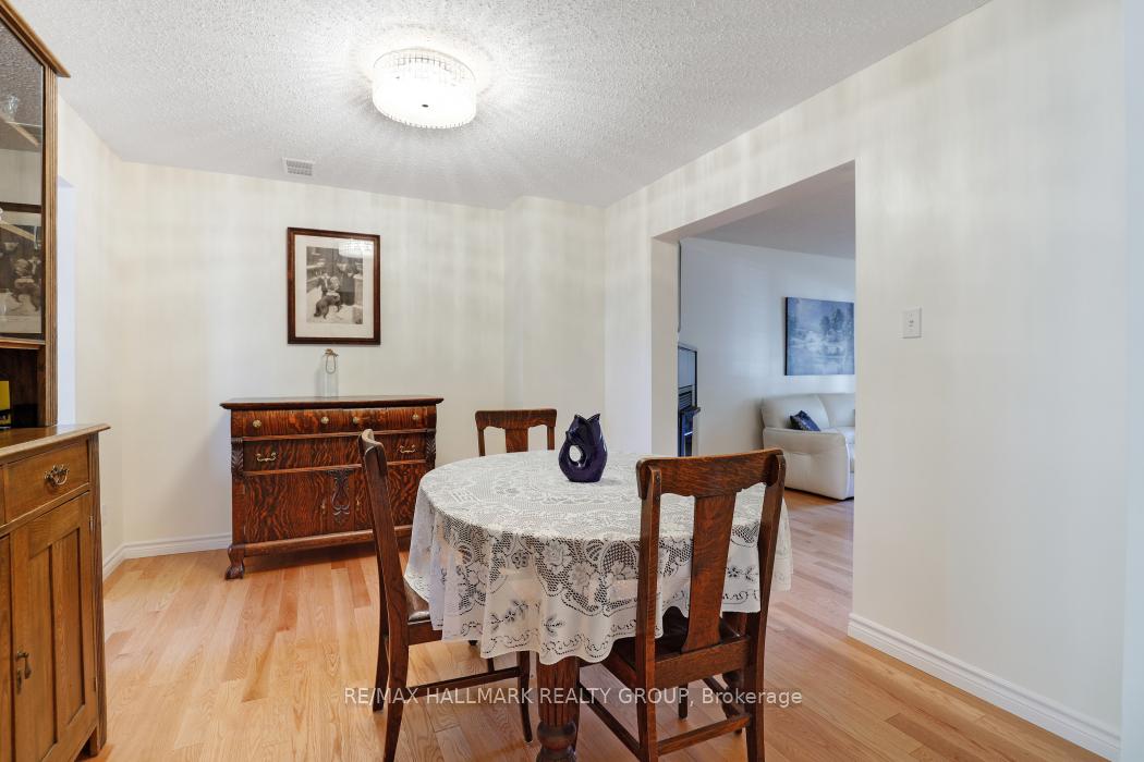 Photo 10 of Unit 2, 1240 Pebble Road, Ottawa, South Keys — HOMEH