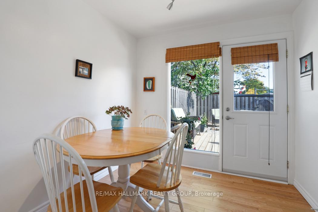 Photo 11 of Unit 2, 1240 Pebble Road, Ottawa, South Keys — HOMEH