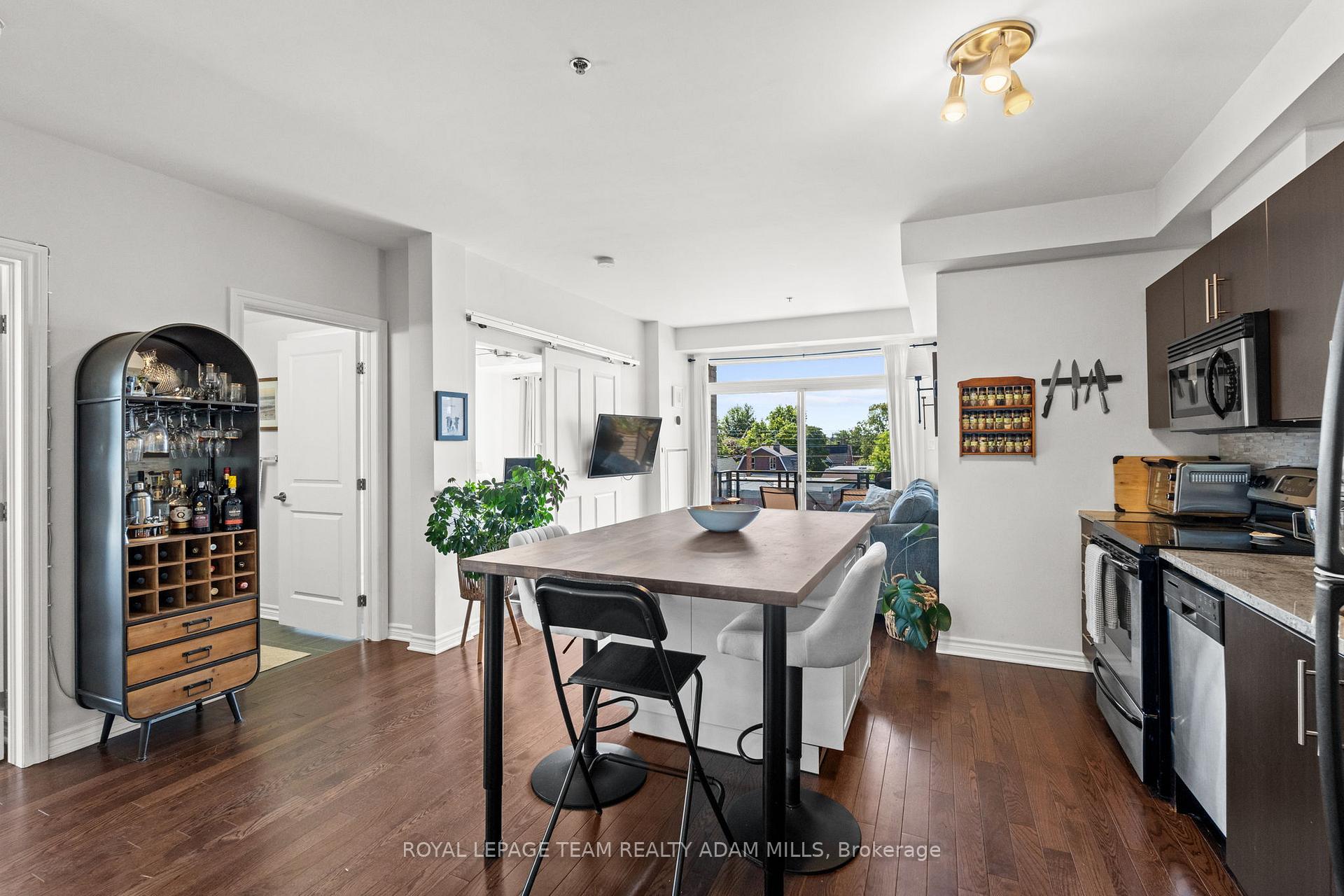 Photo 10 of Unit 408, 429 Kent Street, Ottawa, Ottawa Centre — HOMEH