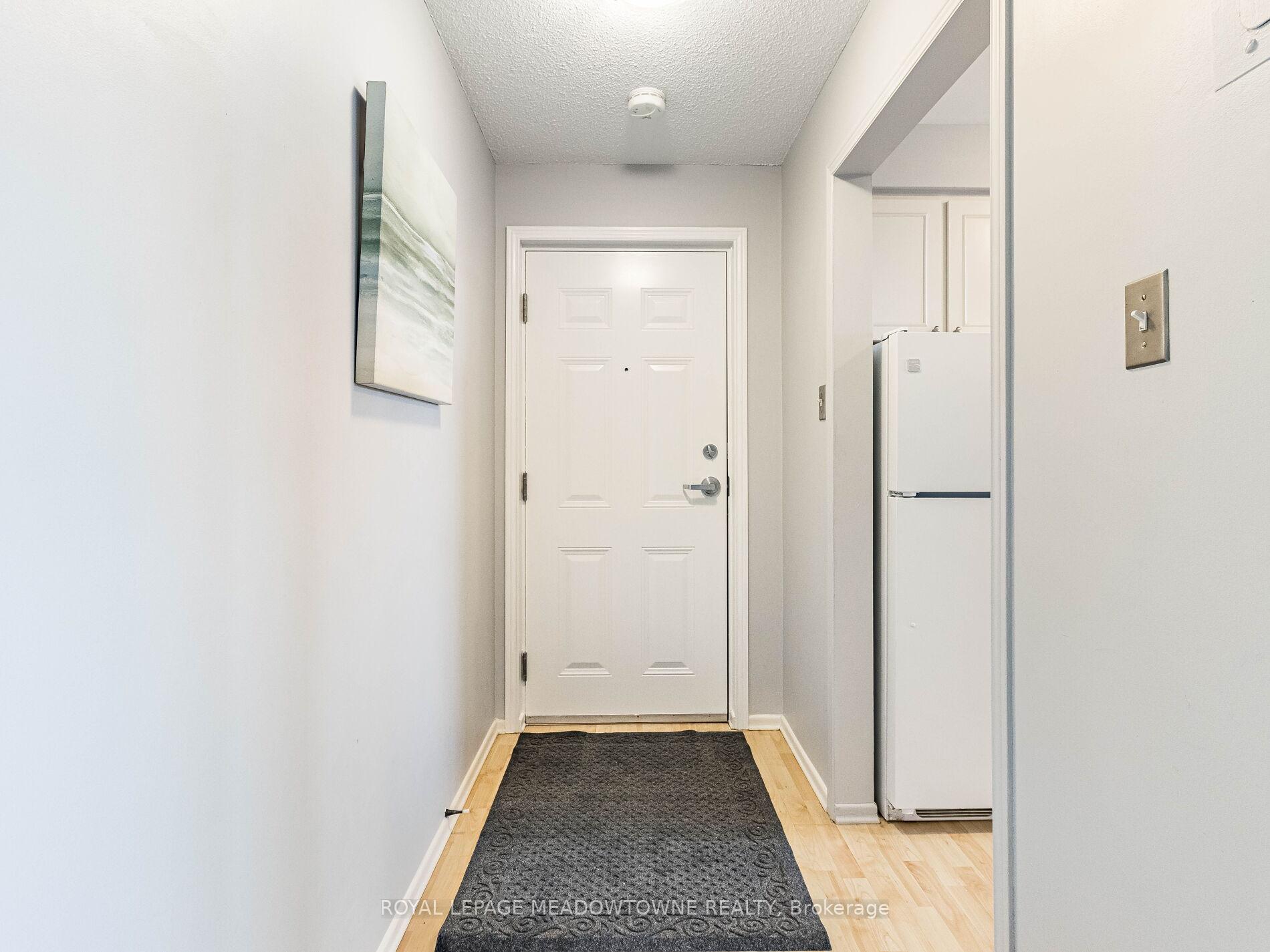 Photo 9 of Unit 13, 37 Conroy Crescent, Guelph, Dovercliffe Park/Old University — HOMEH